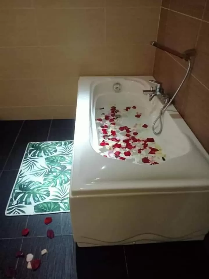 Grandeur Hotel And Spa