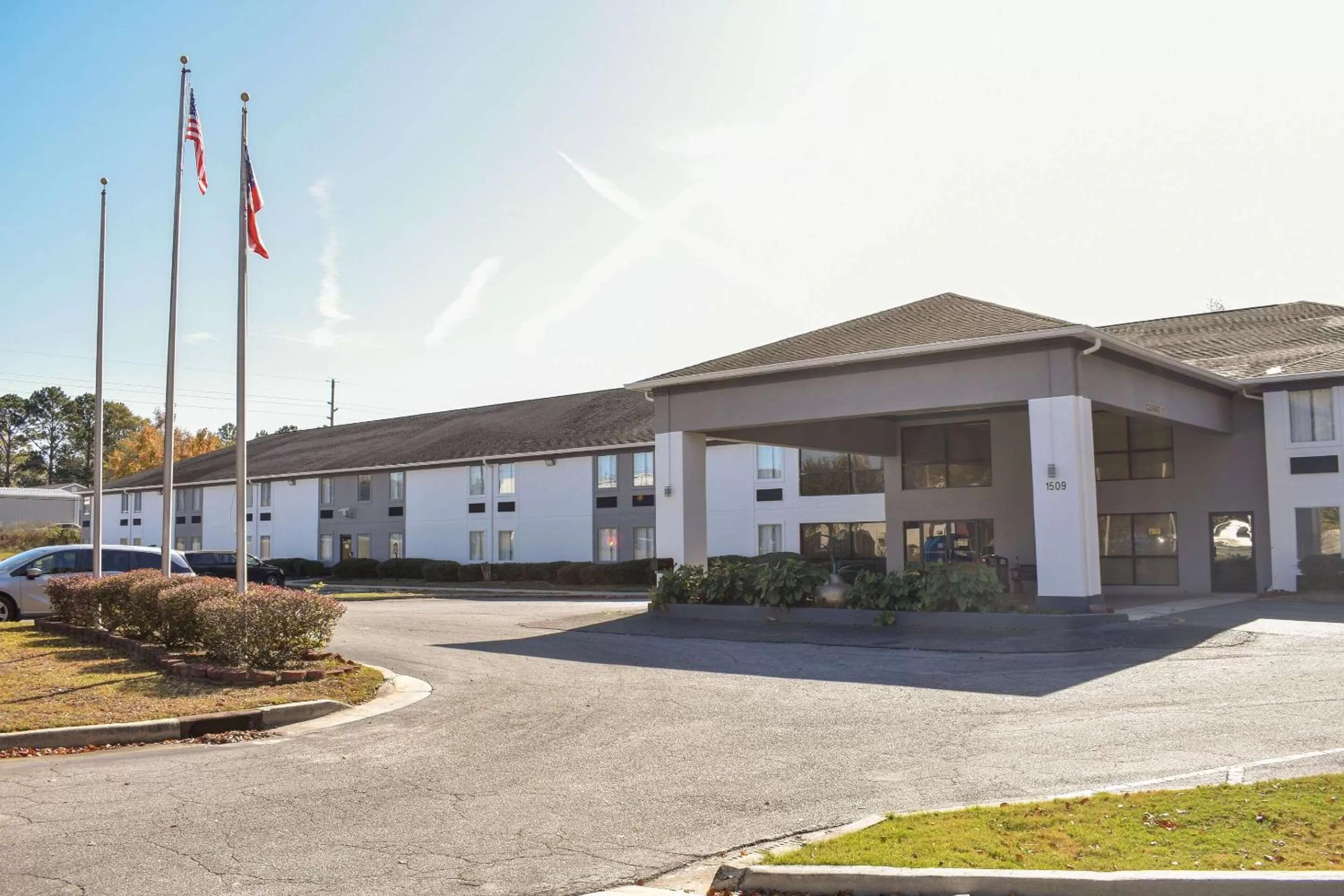 Property building in Clarion Pointe Vidalia - Lyons West