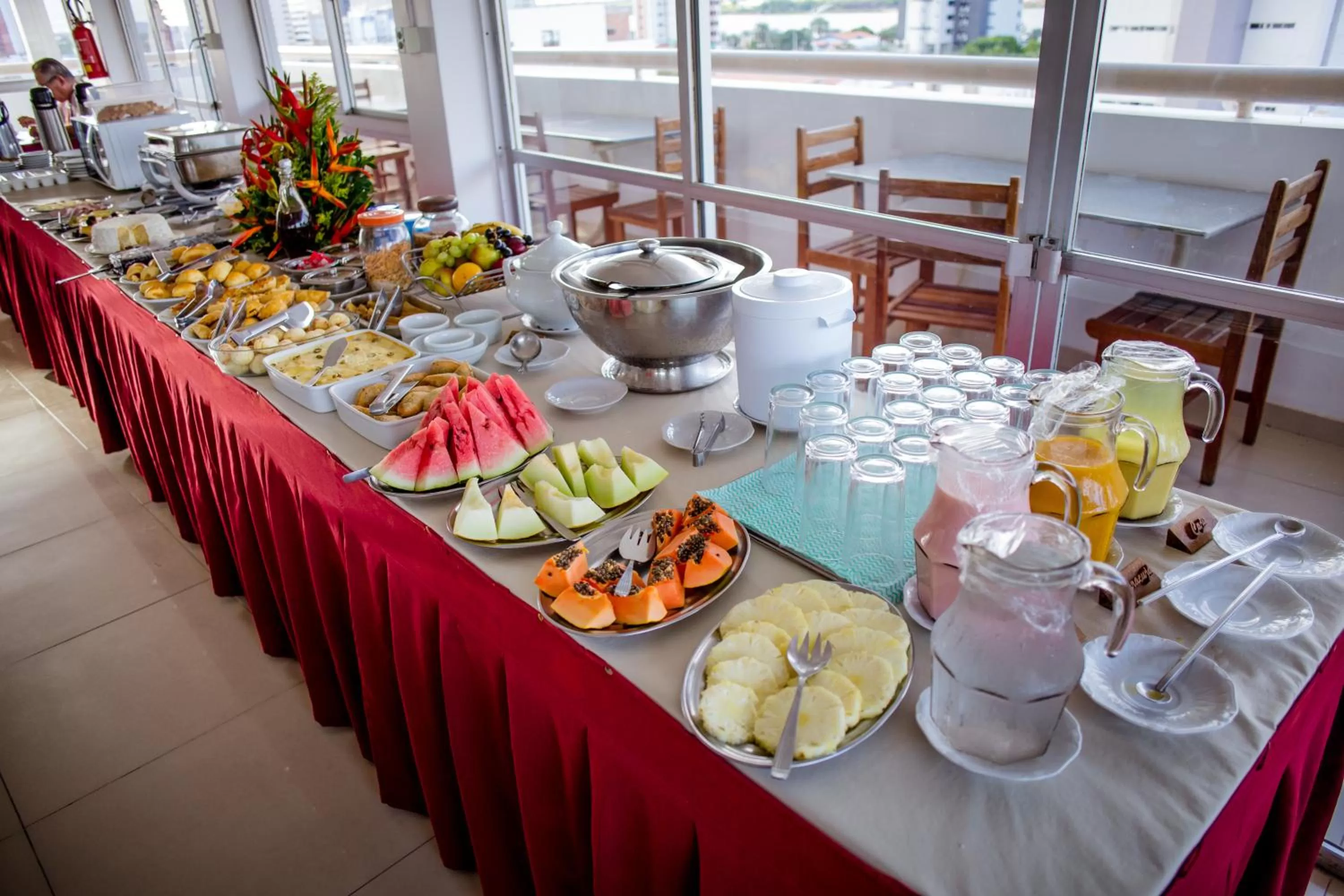 Restaurant/places to eat in Reis Palace Hotel