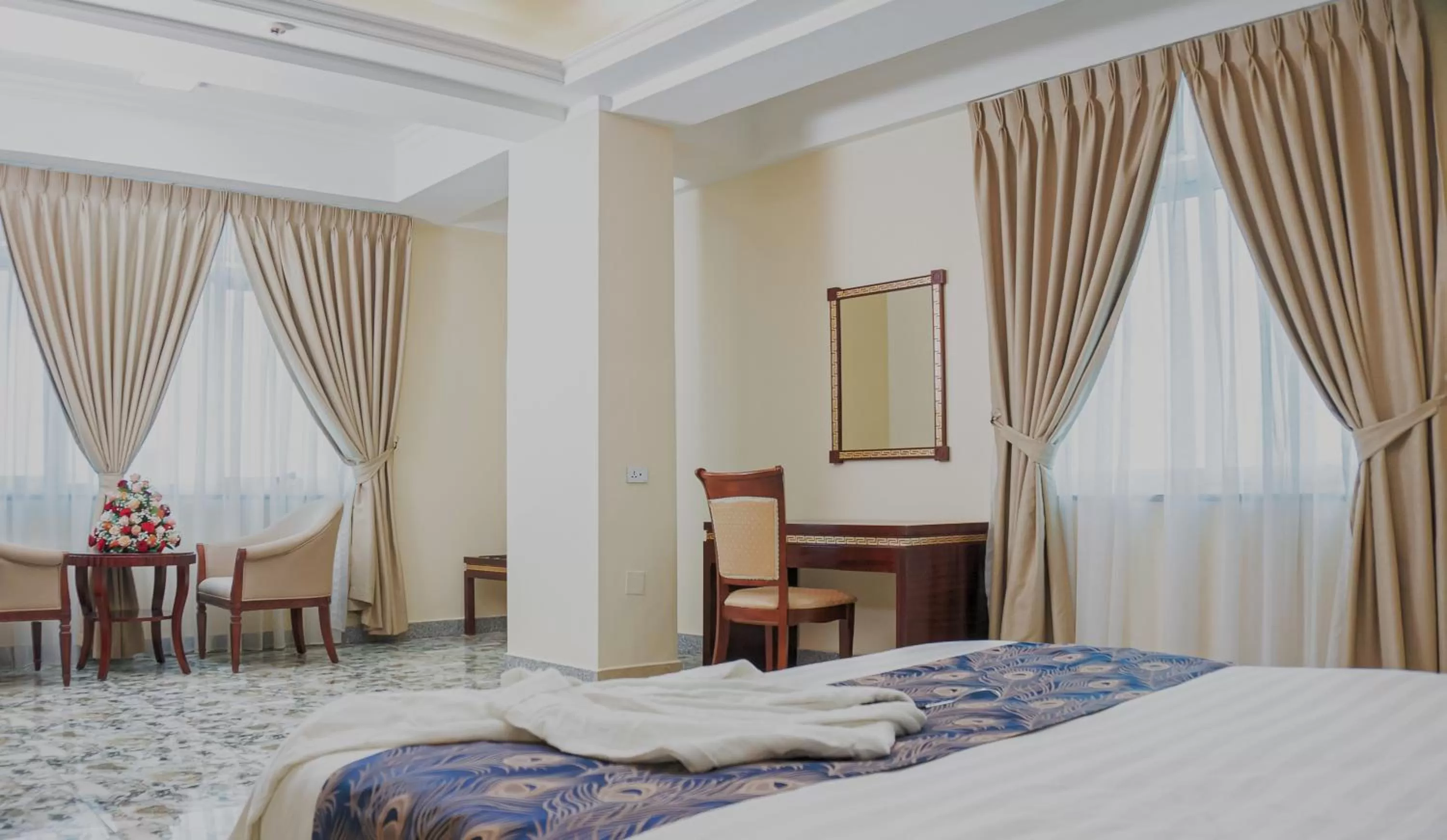 Bed in Dabi Hotel & Apartments