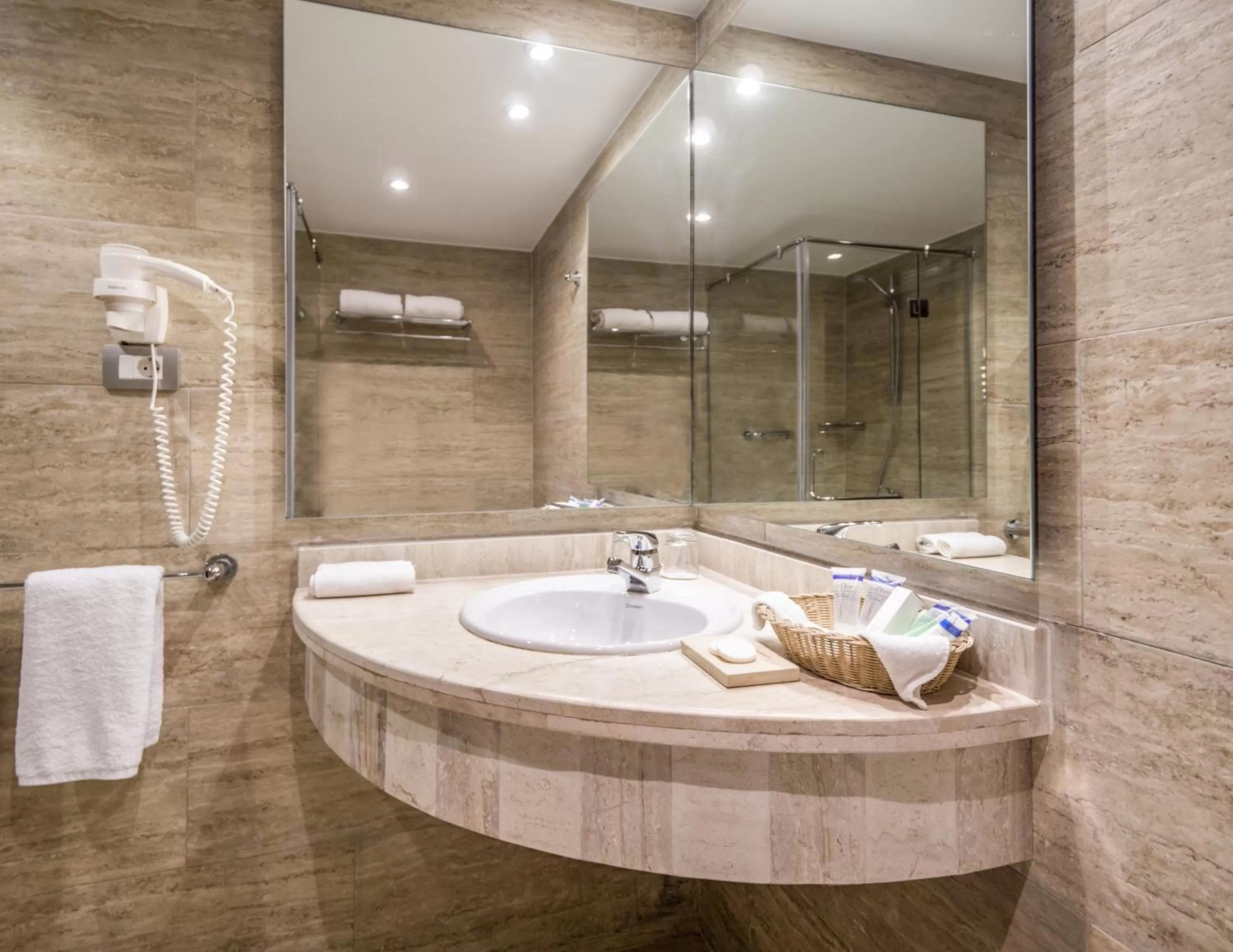 Bathroom in Fort Arabesque Resort, Spa & Villas