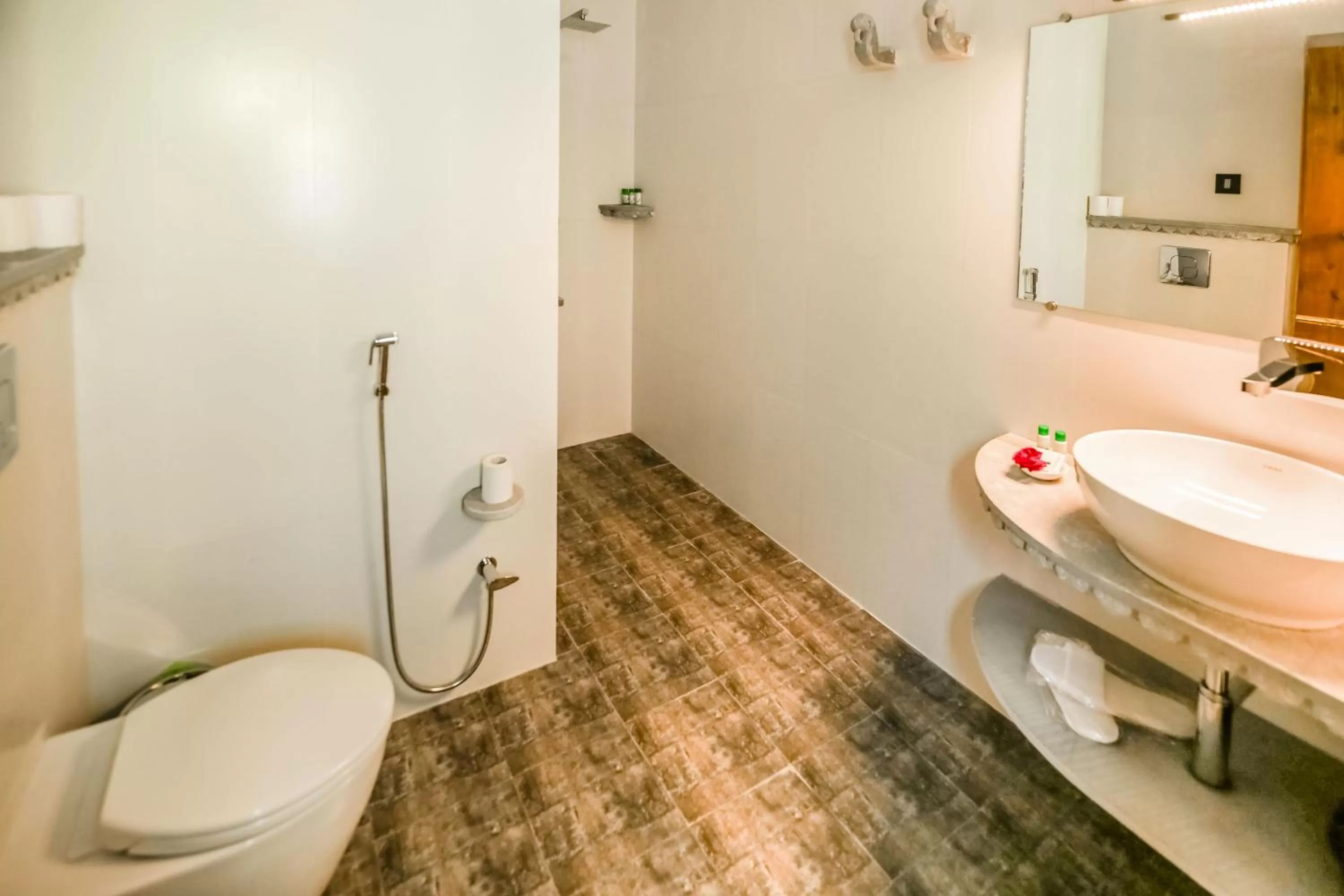 Bathroom in The Neem Tree