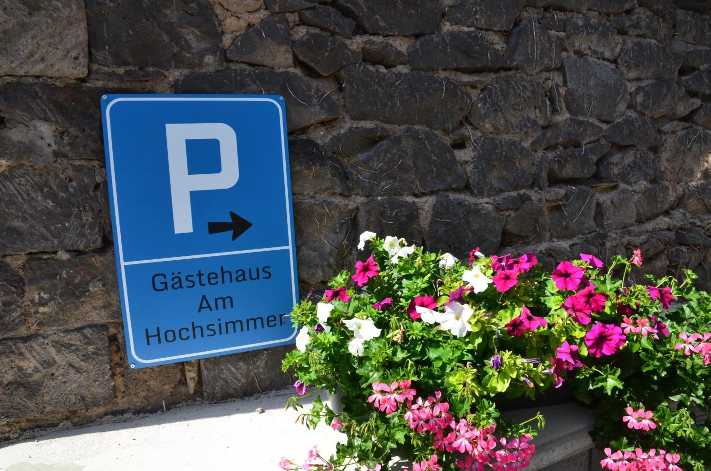 Parking in Gästehaus Am Hochsimmer