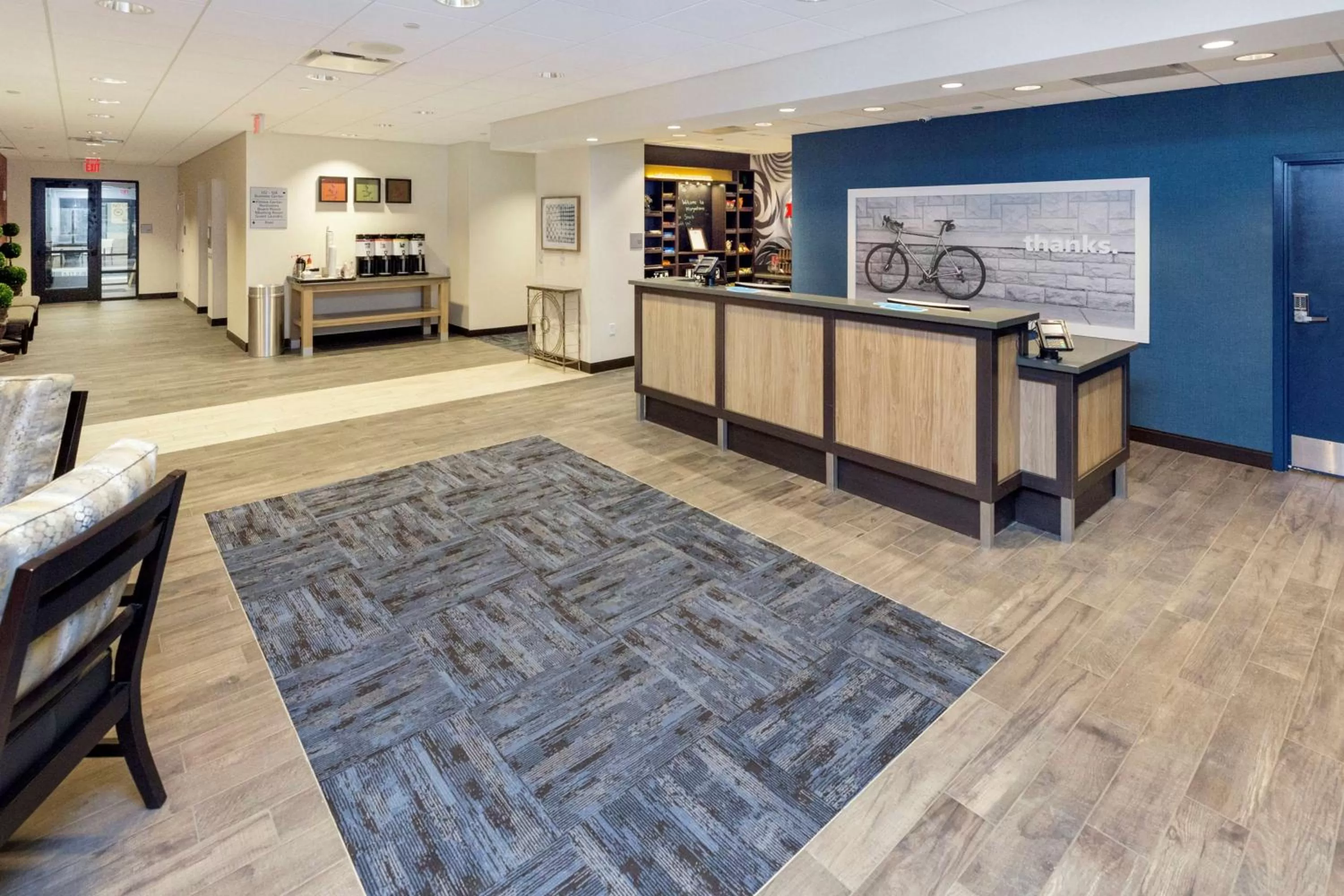Lobby or reception in Hampton Inn & Suites Morgantown / University Town Centre