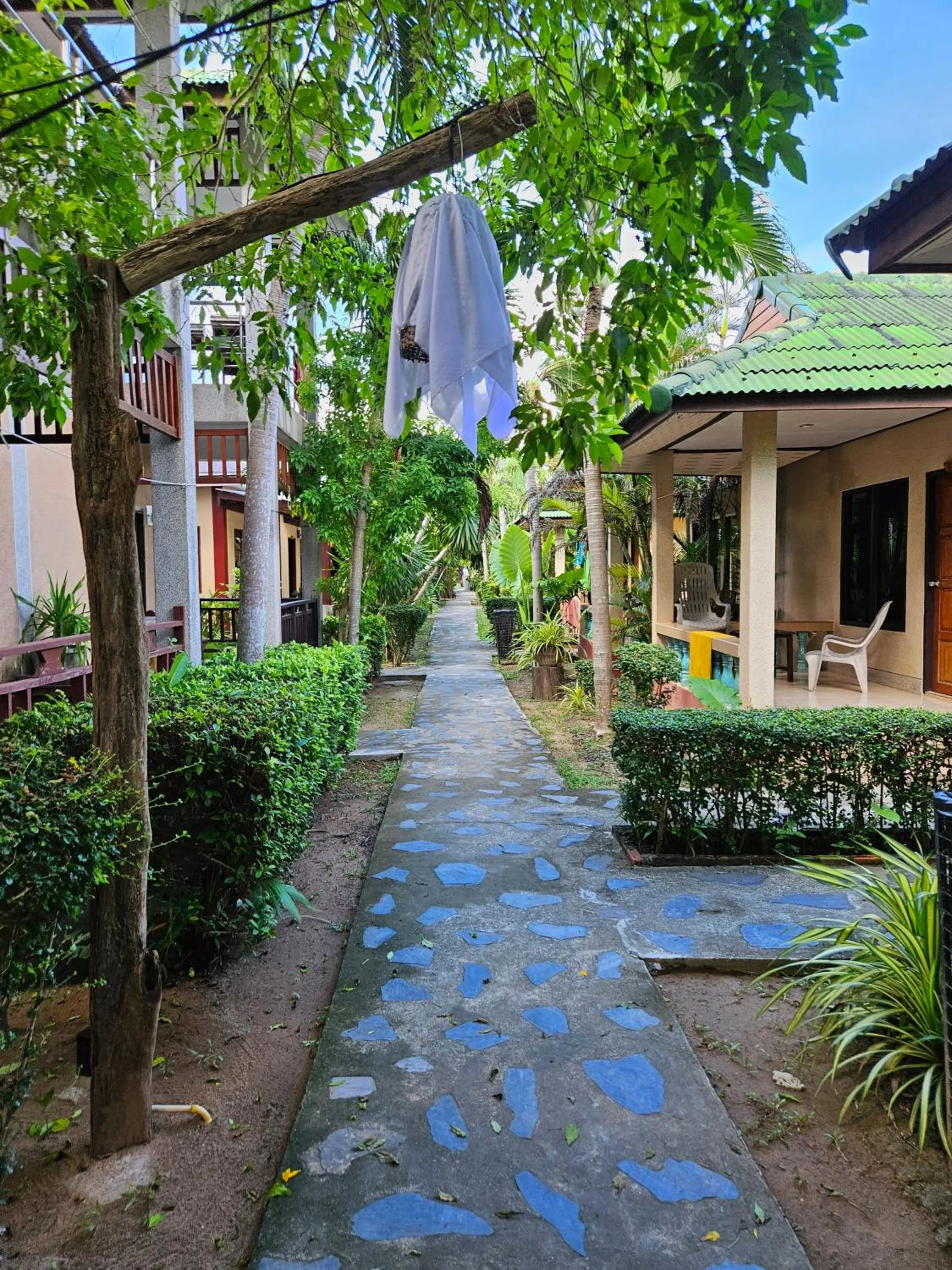 Property building in Lanta Riviera Beach Resort