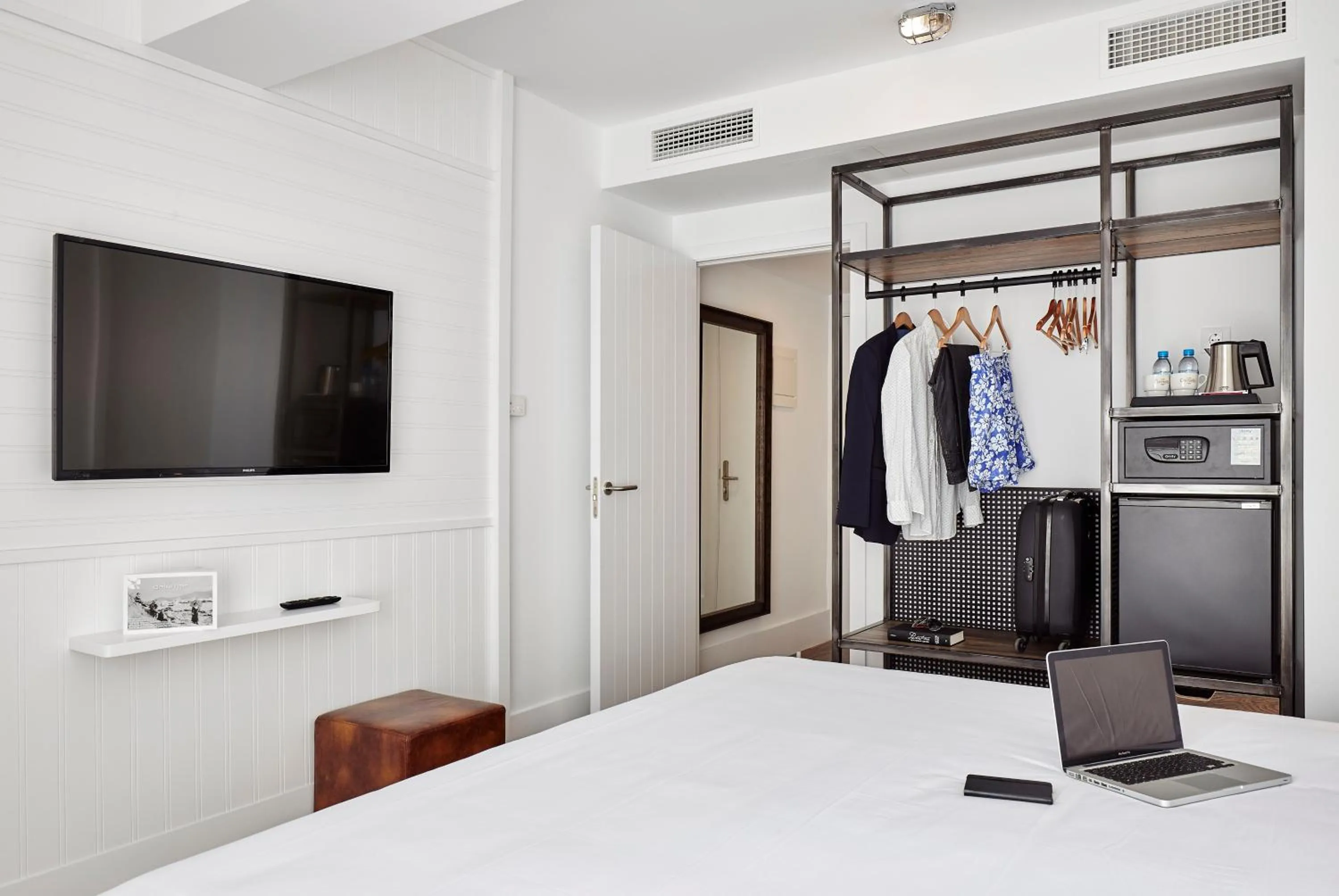 Bed in Delamar 4*Sup-Adults only (18+)