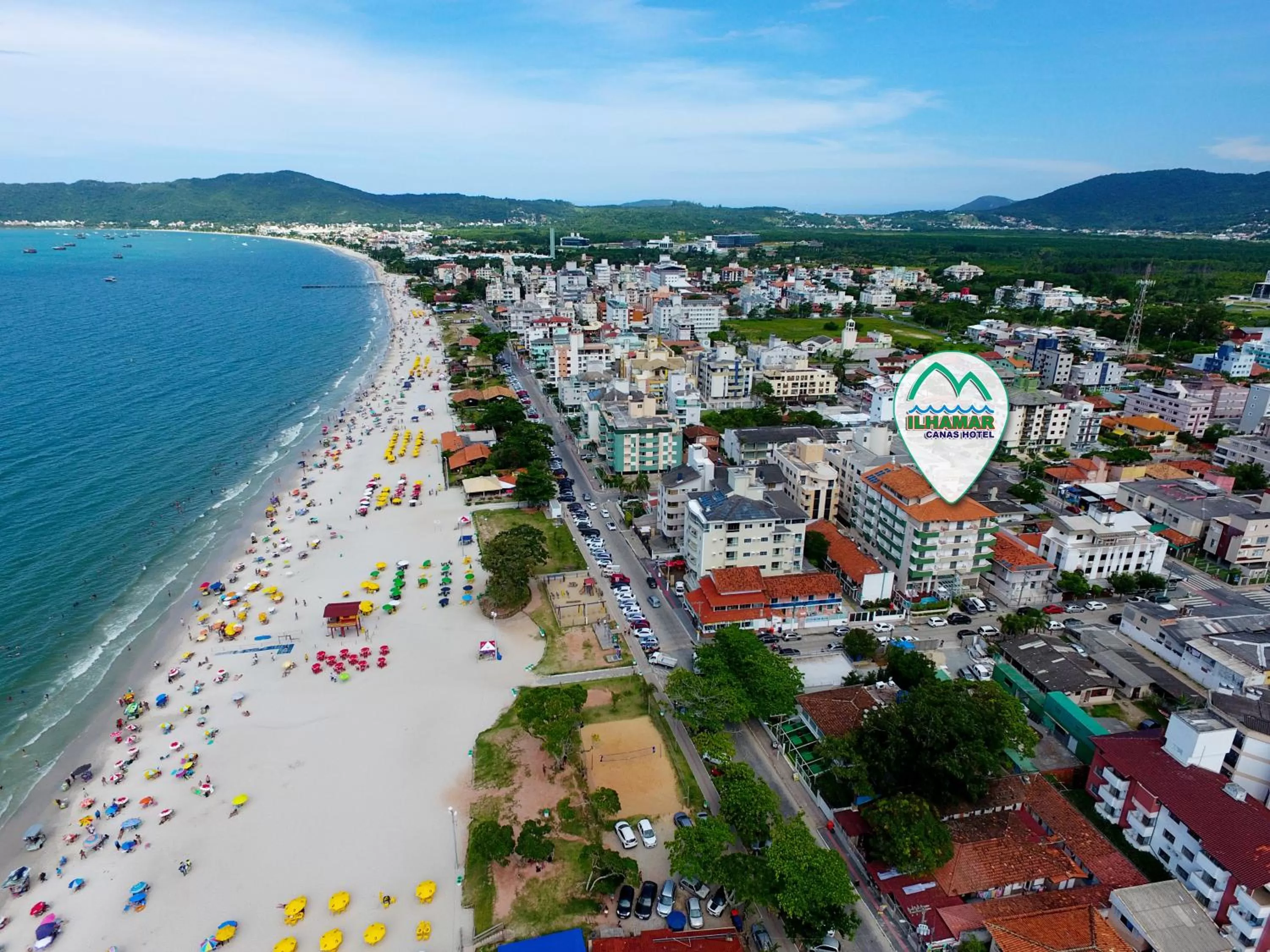 Property building, Bird's-eye View in Ilhamar Canas Hotel