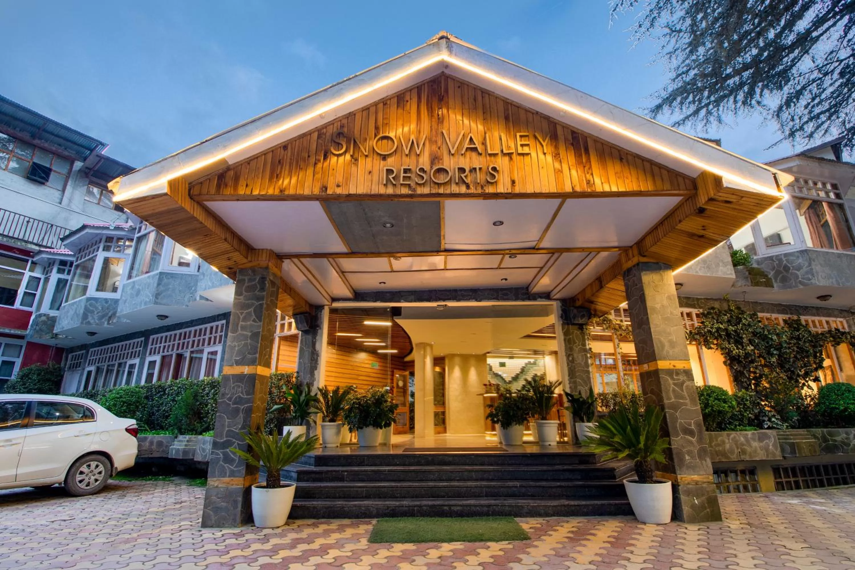 Property Building in Snow Valley Resorts & Spa Manali