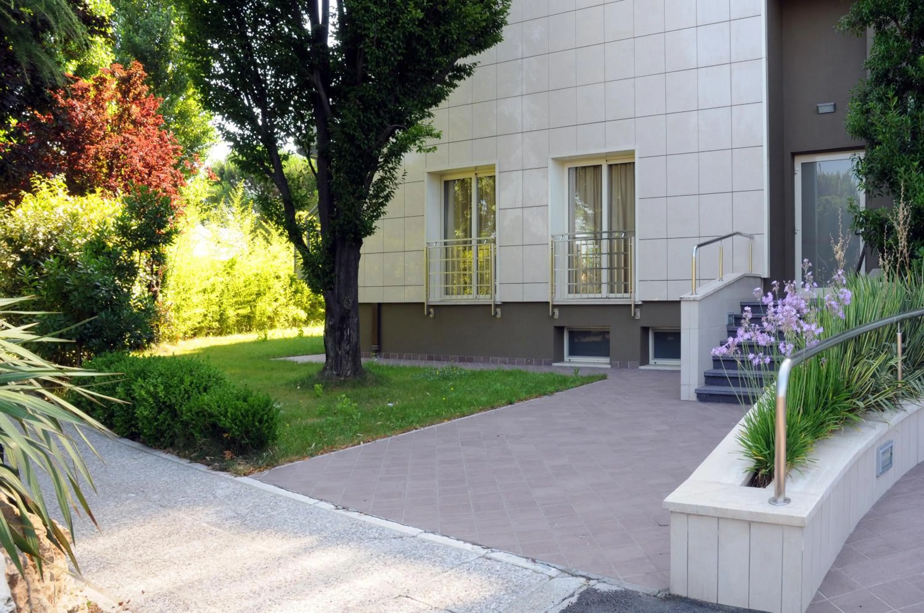 Facade/entrance in San Giorgio, Sure Hotel Collection by Best Western