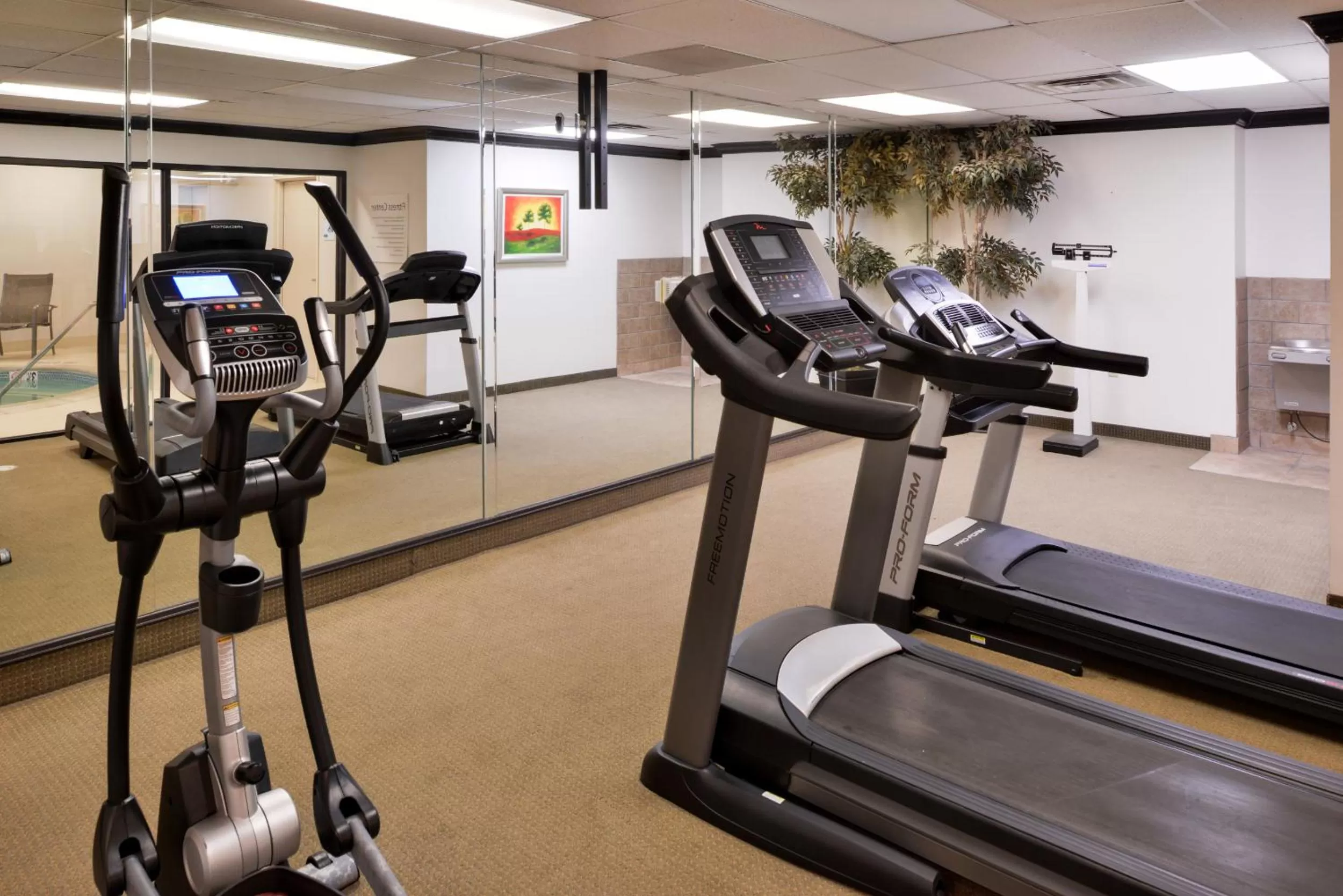 Fitness centre/facilities in Hotel Chino Hills