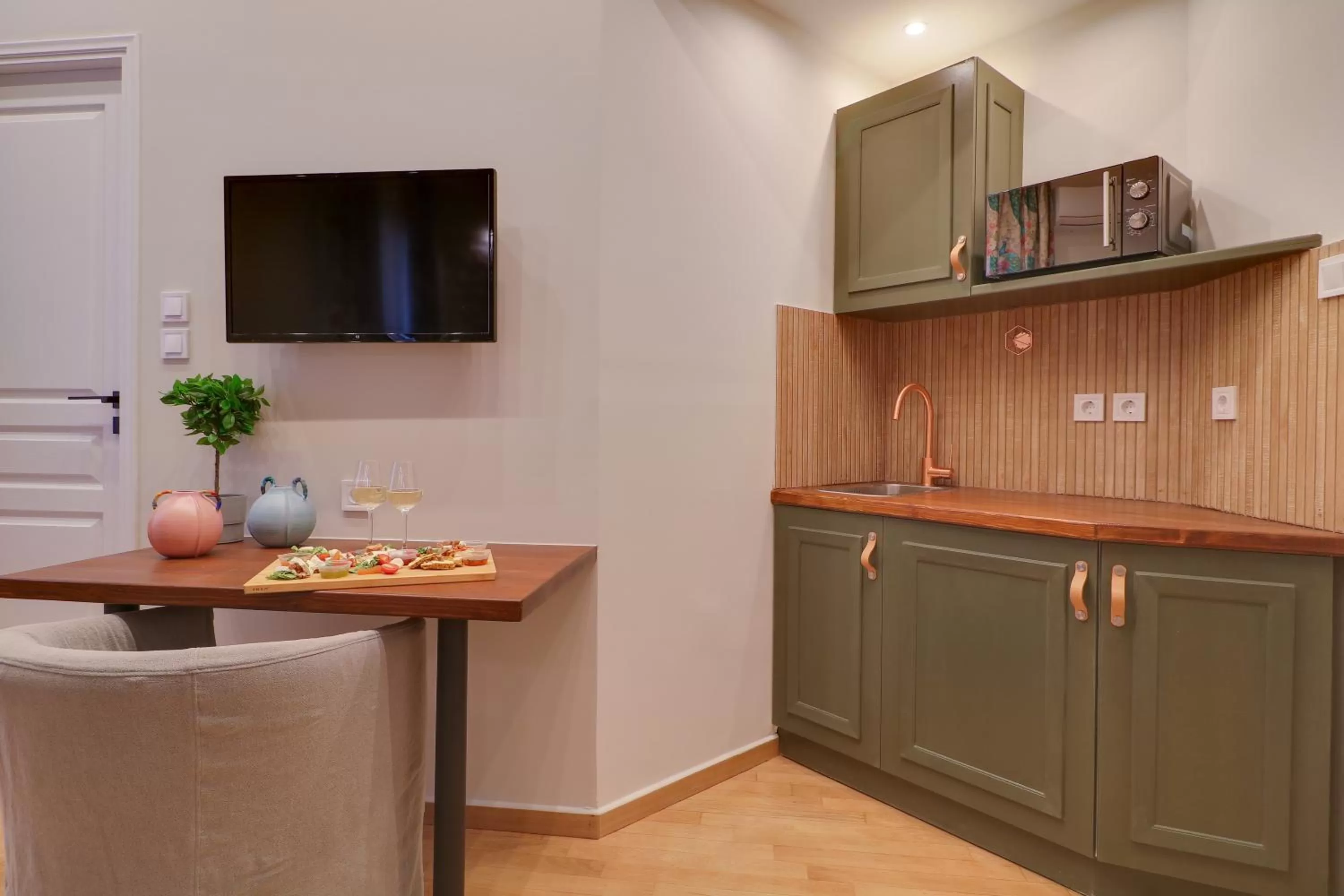Kitchen or kitchenette in AthINN Residence