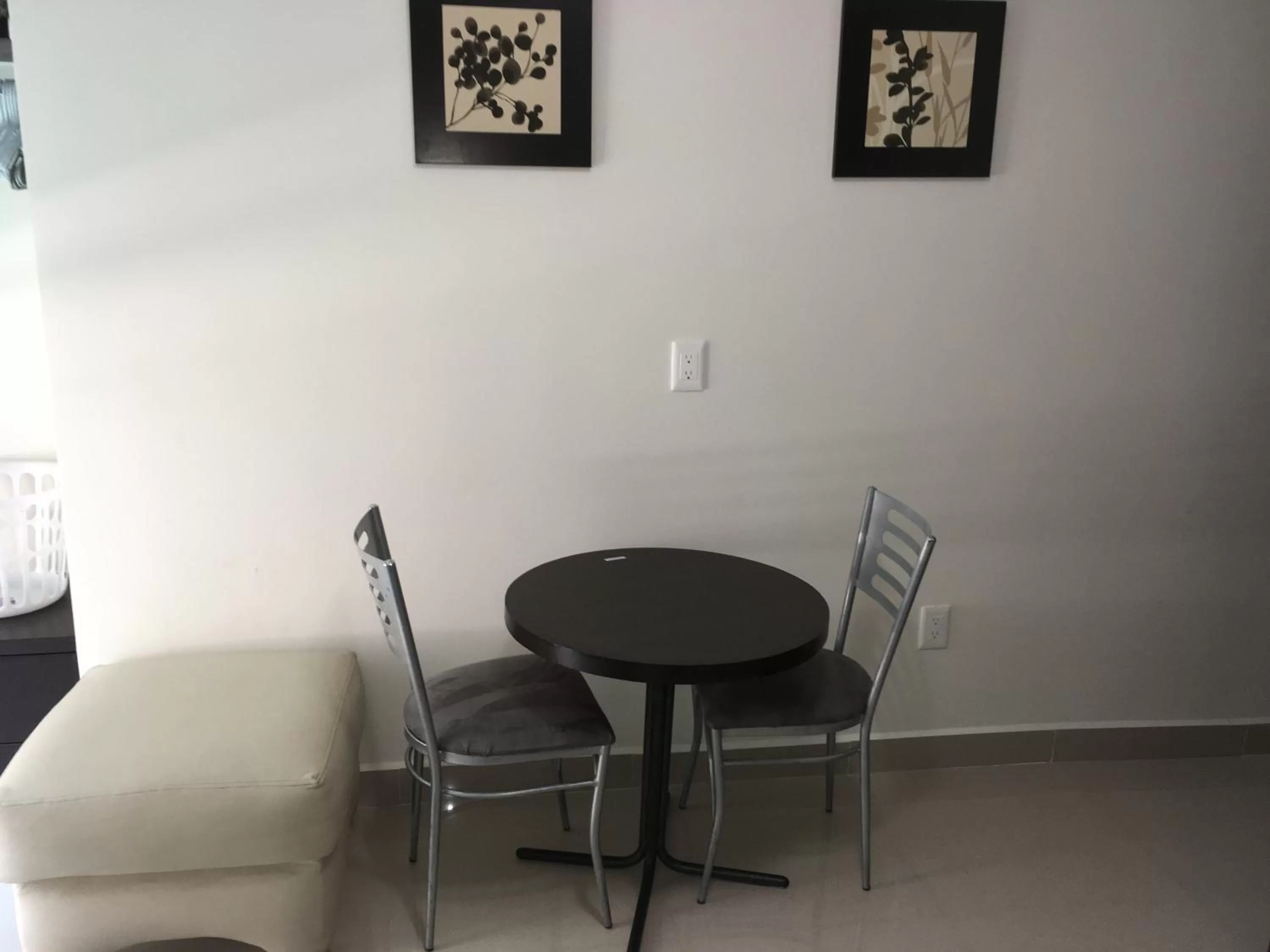 Coffee/tea facilities in Bosque de Magnolias 93