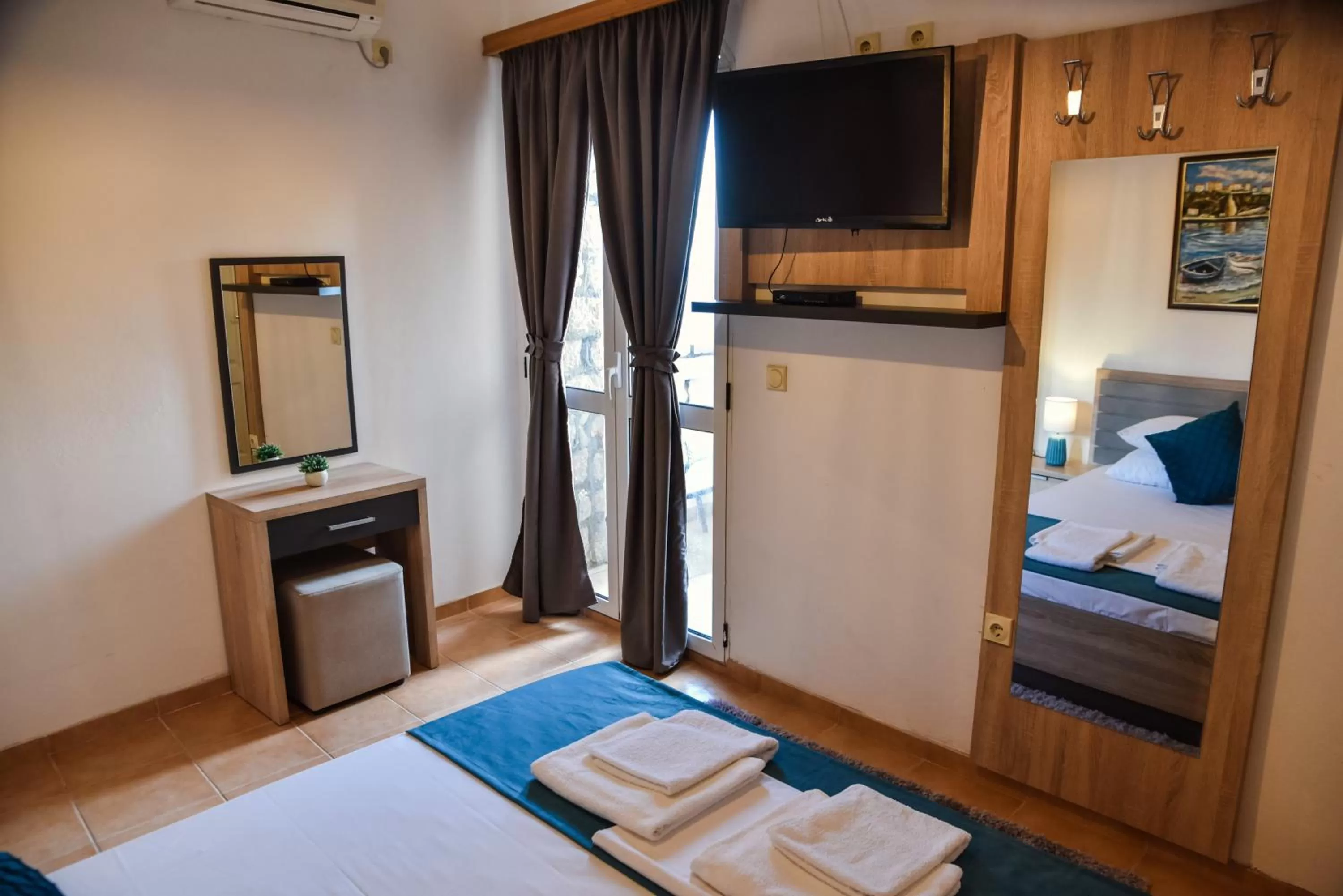 TV/Entertainment Center in Villa Dulcinea