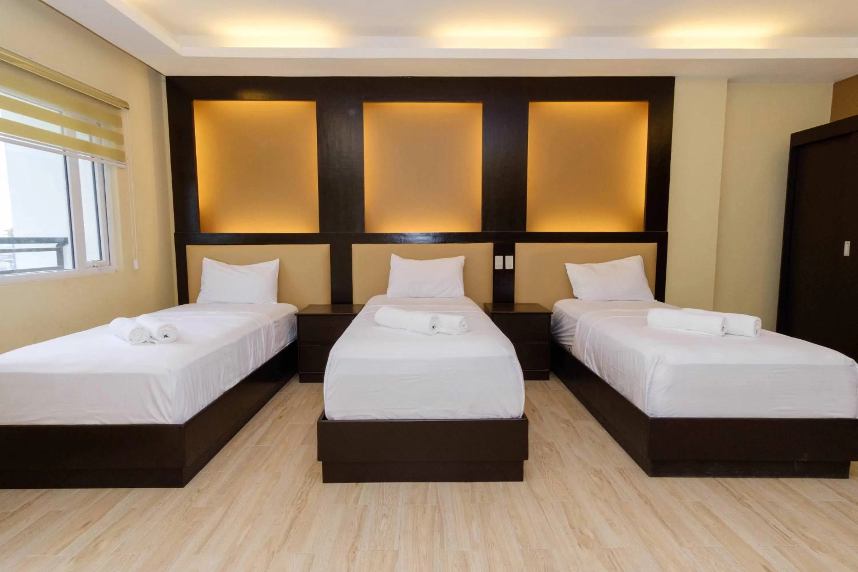 Bed in Northpointe Residences