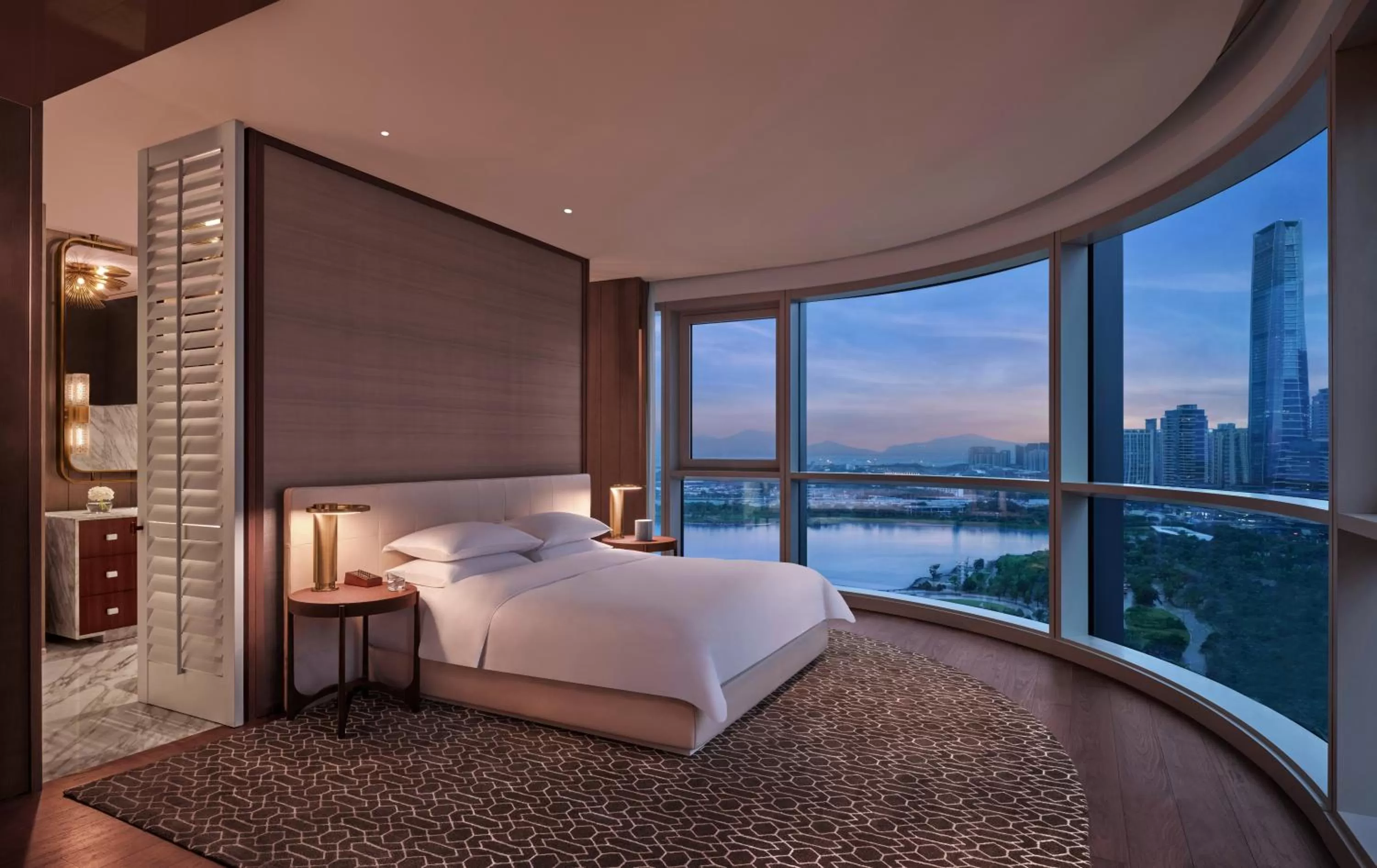 Natural landscape, Bed in Andaz Shenzhen Bay