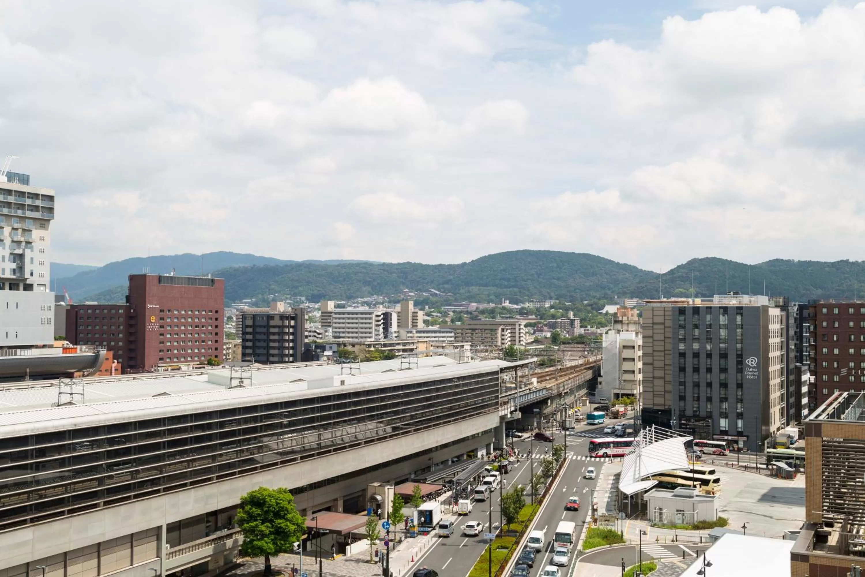 Neighbourhood in Sanco Inn Kyoto Hachijoguchi Shikinoyu