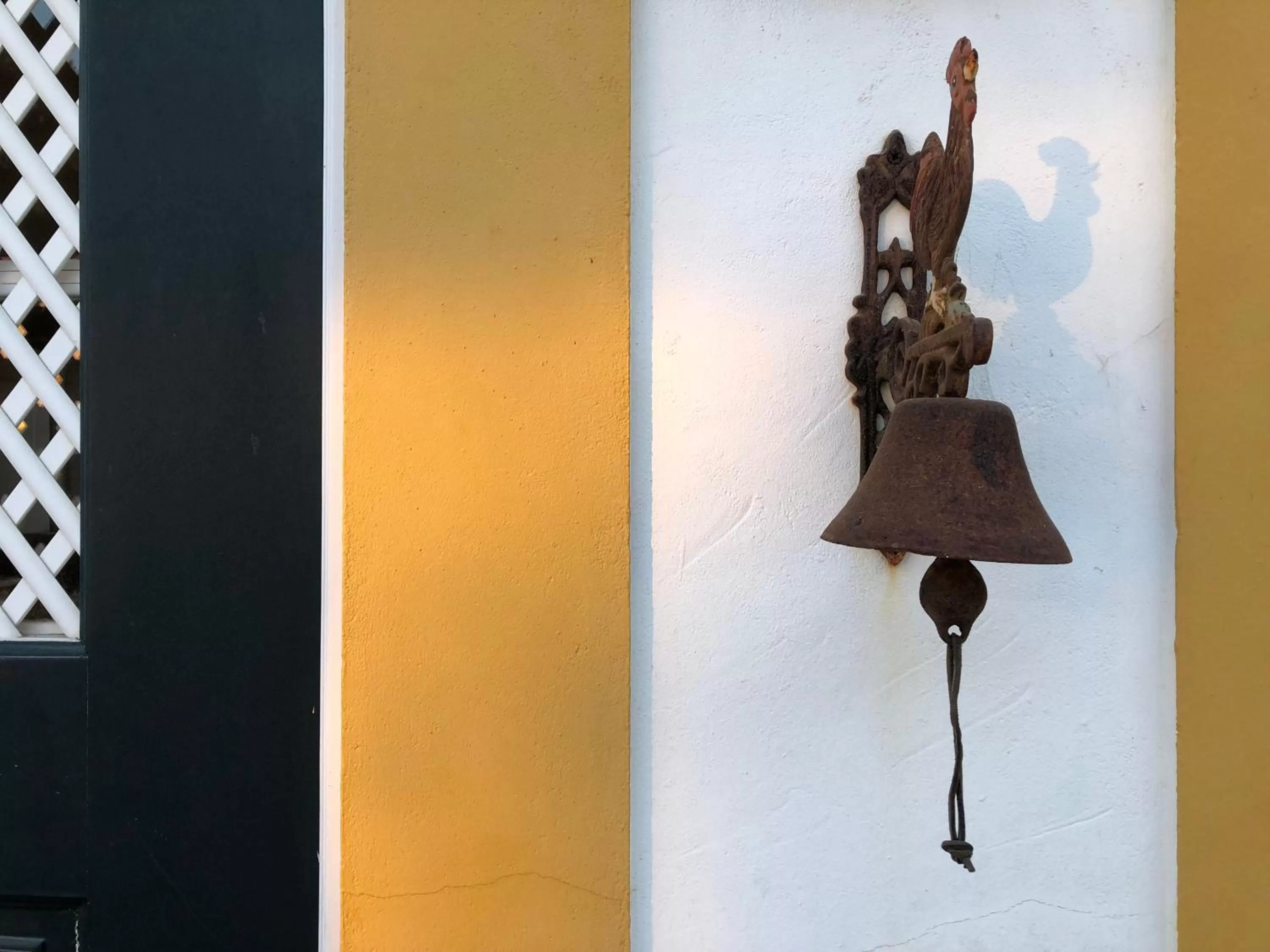 Facade/entrance in Quinta do Pé Descalço - Country Guesthouse in Sintra