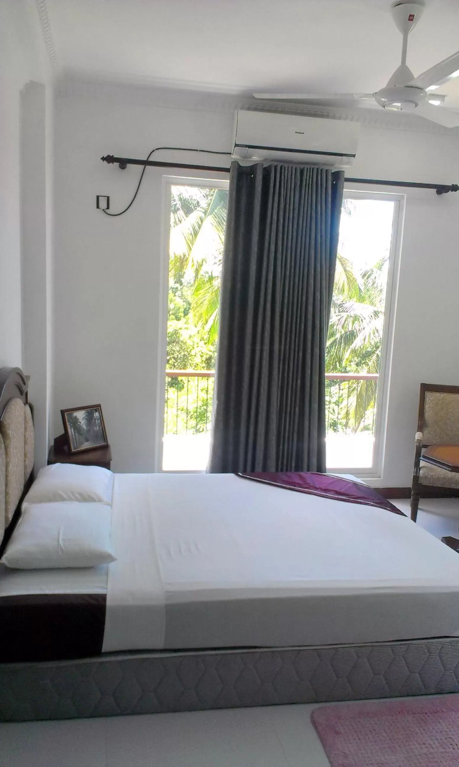 Bedroom, Bed in Eagle's Residence