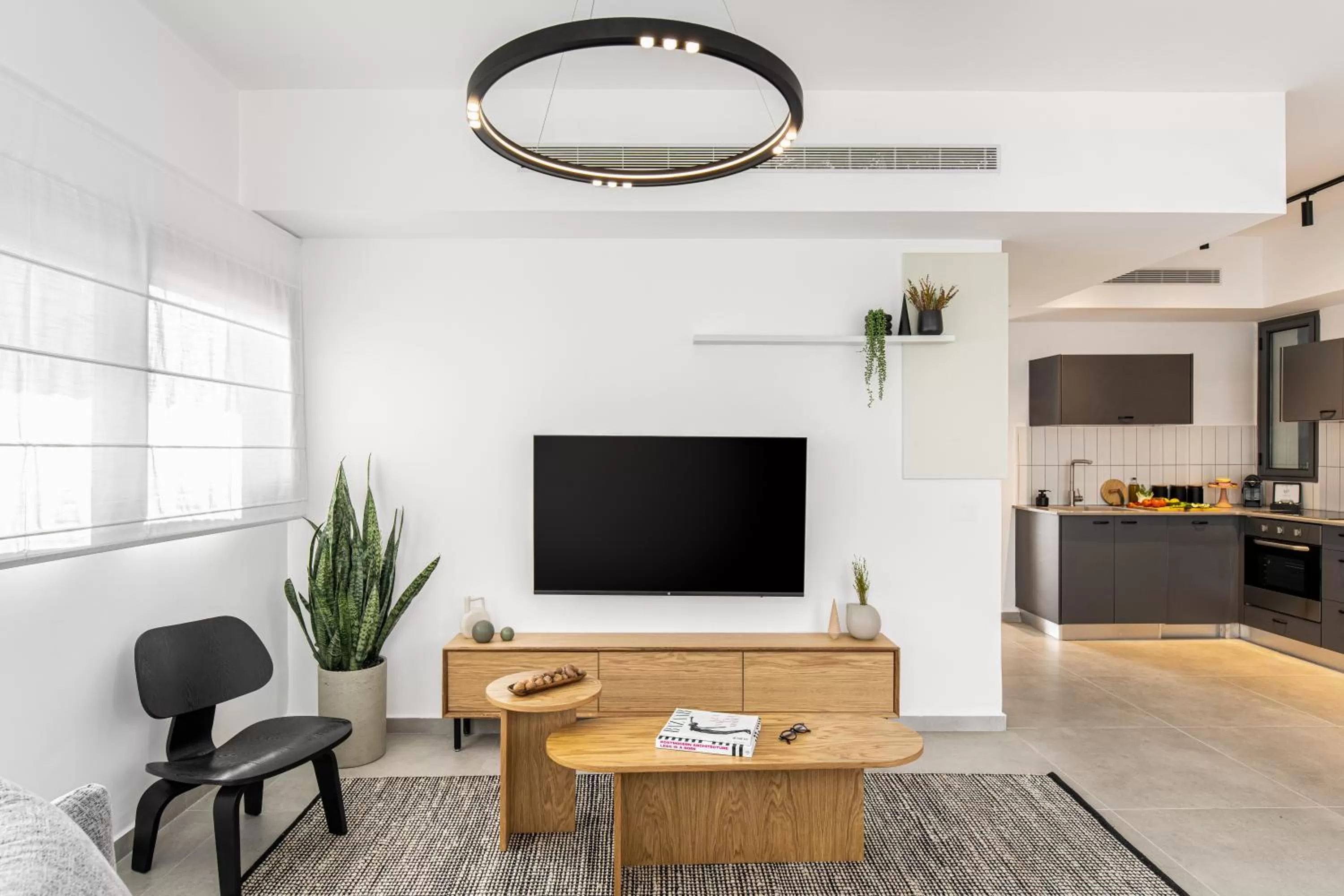 TV and multimedia in Mate GEORGE - By HOMY