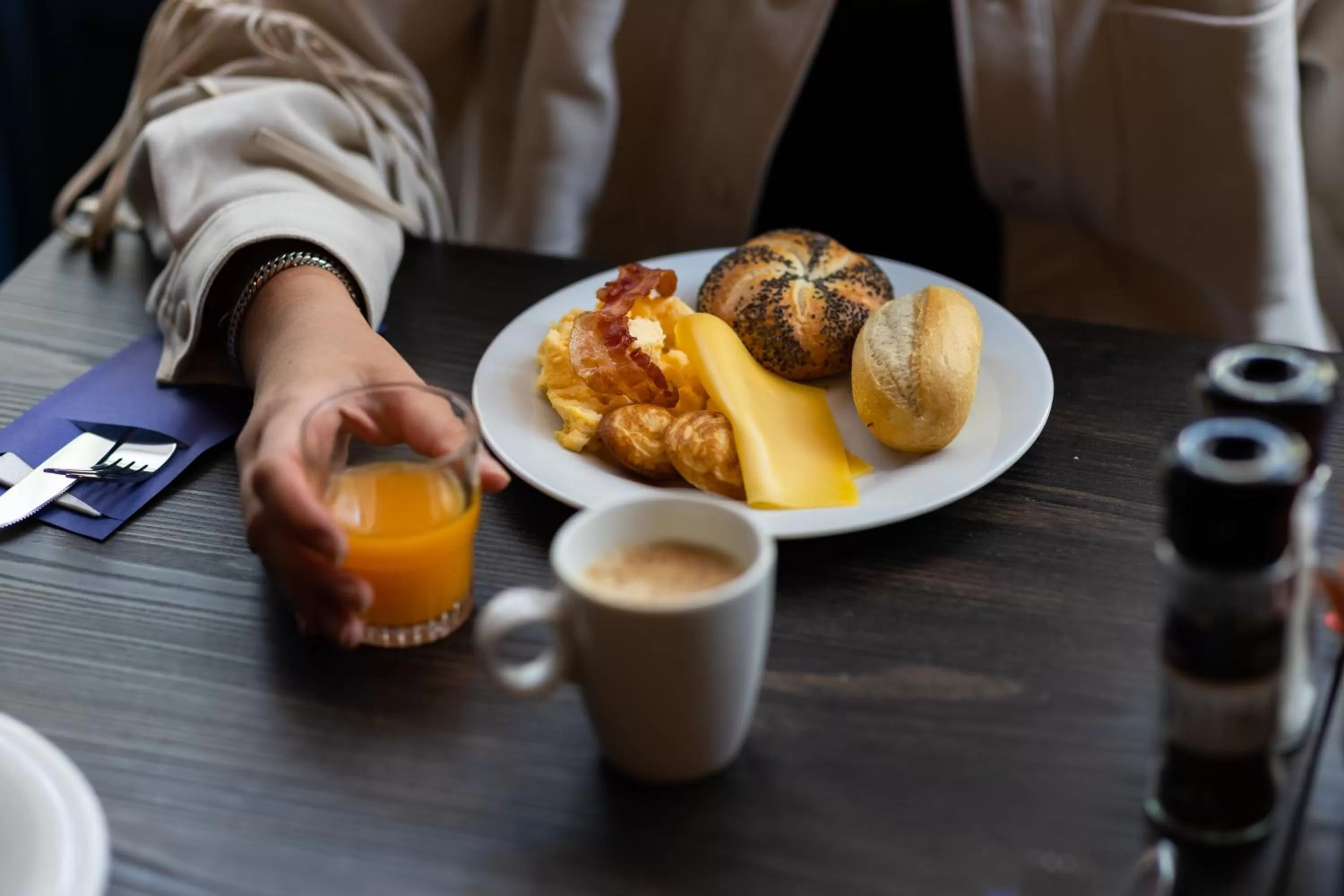 Food and drinks in Hotel Aalders