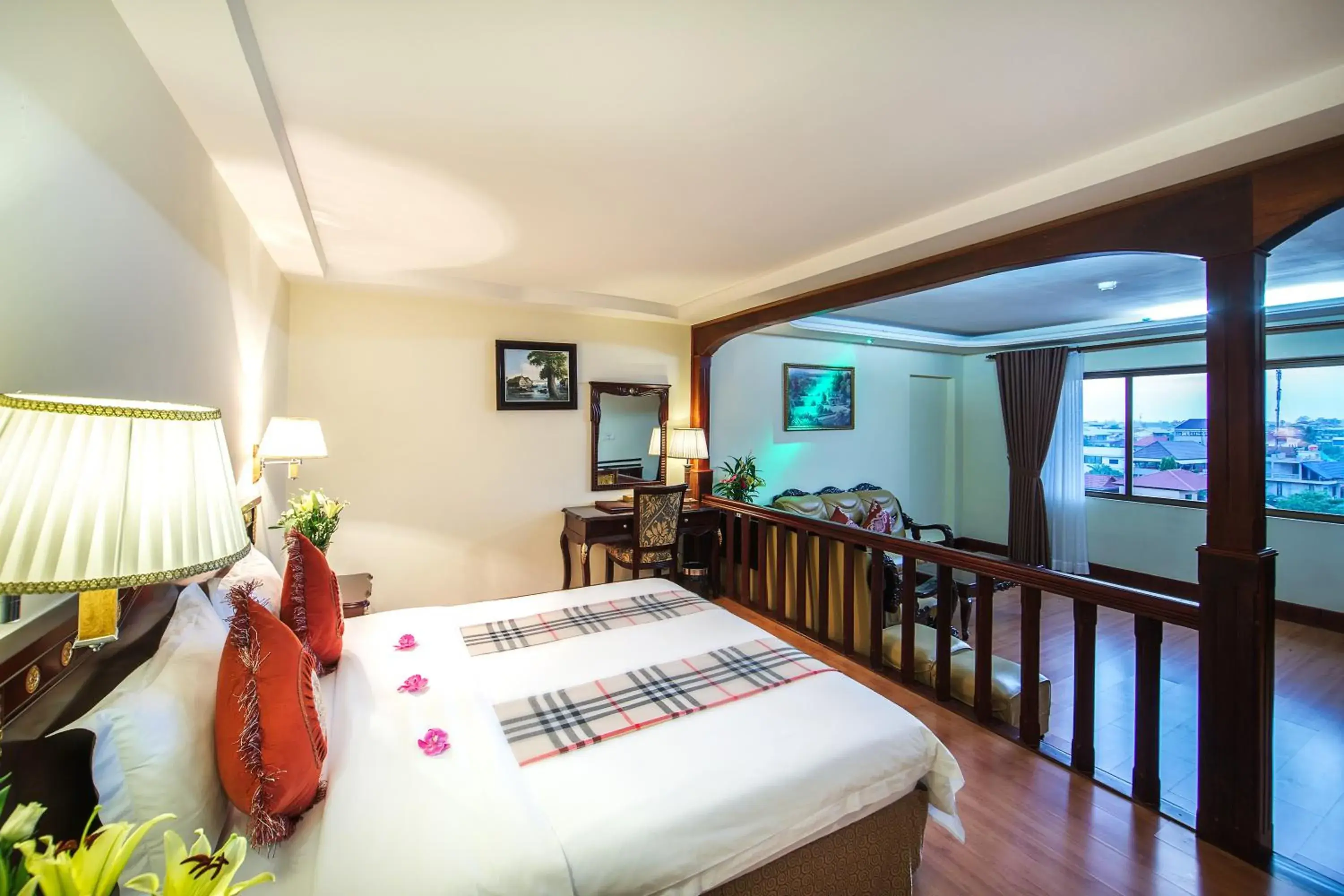 Executive Suite - single occupancy in Smiling Hotel Executive Suite - single occupancy in Smiling Hotel