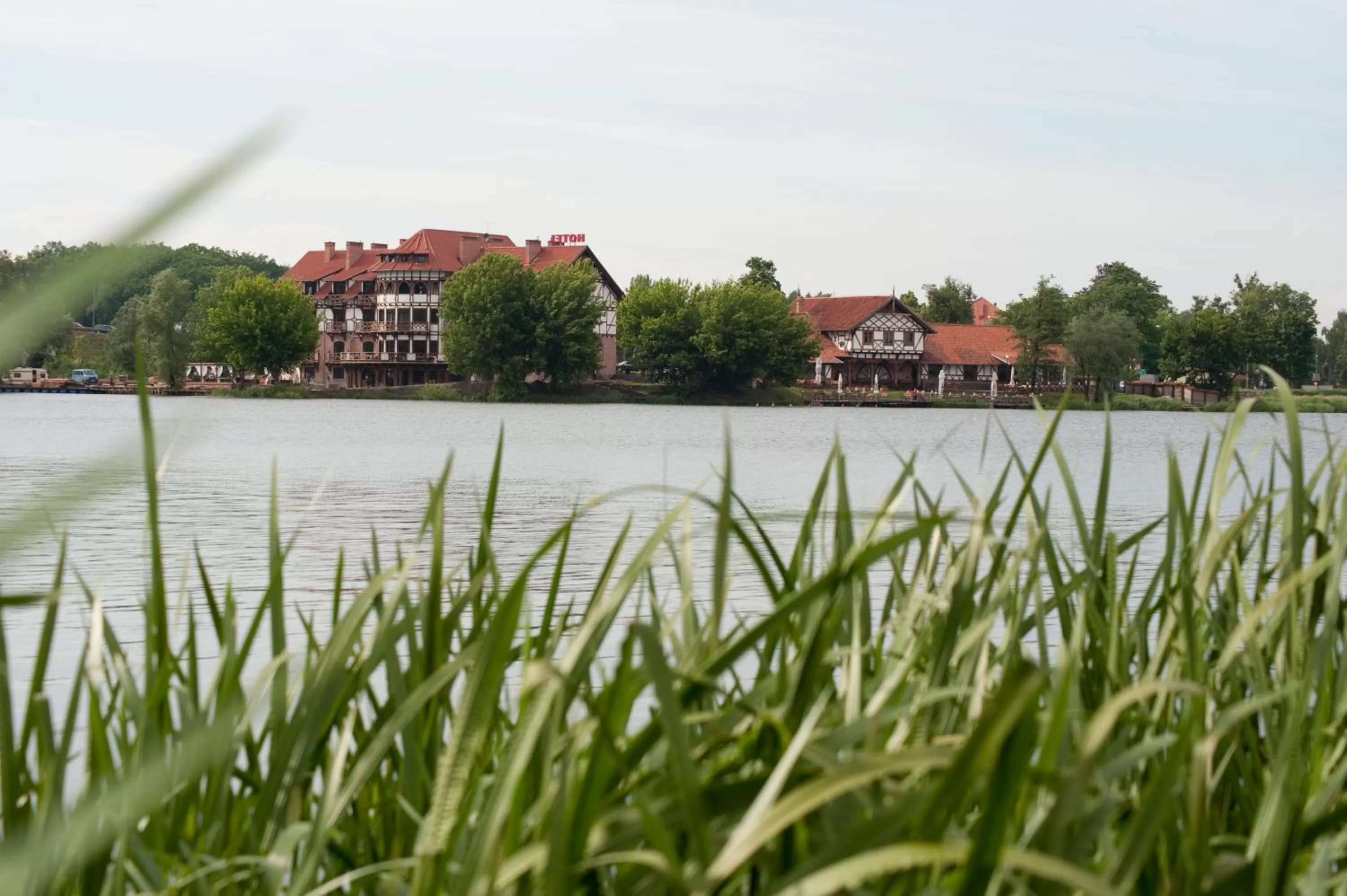 Area and facilities in Stary Tartak