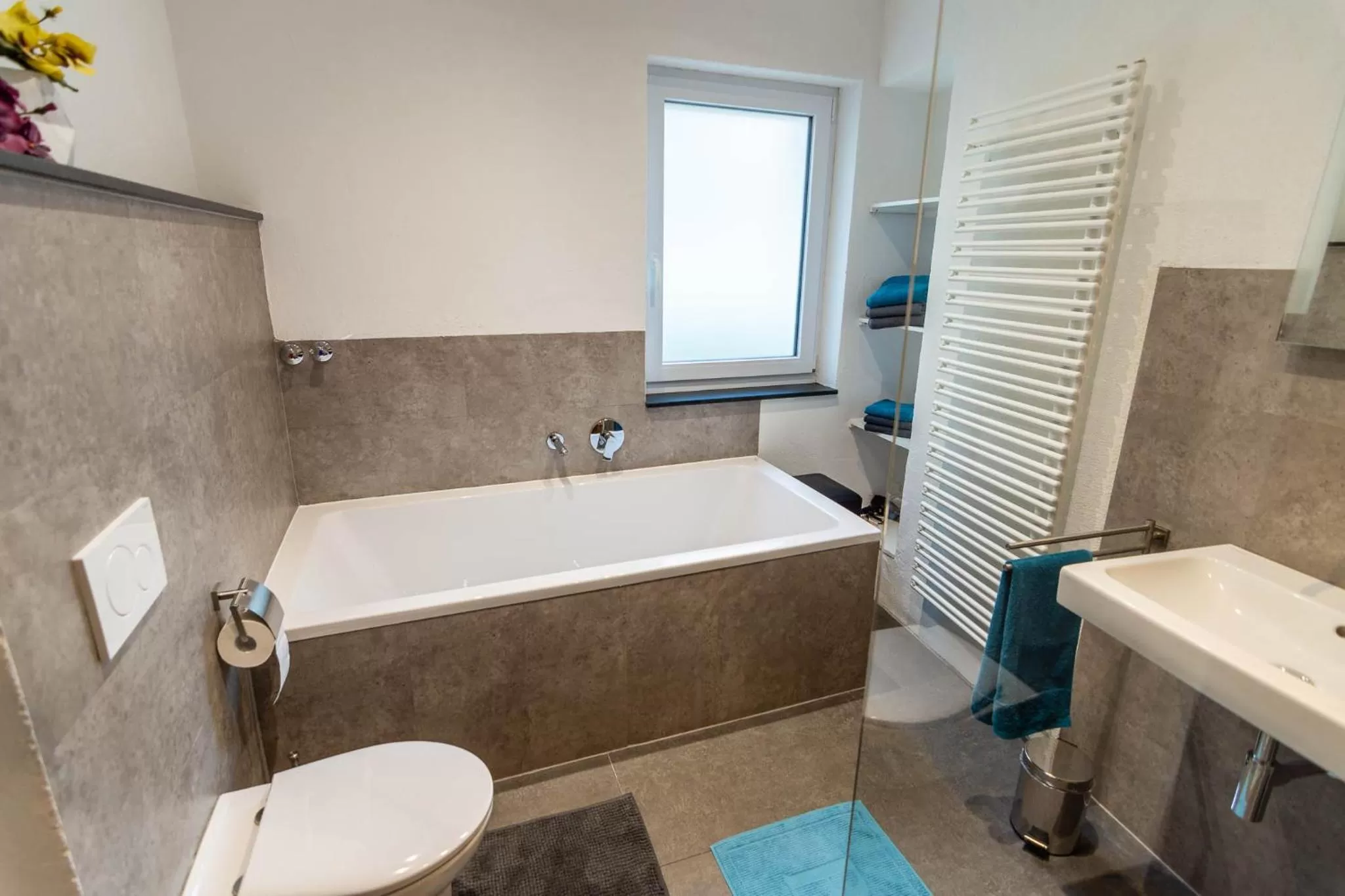 Bathroom in Gästehaus Jagsttal