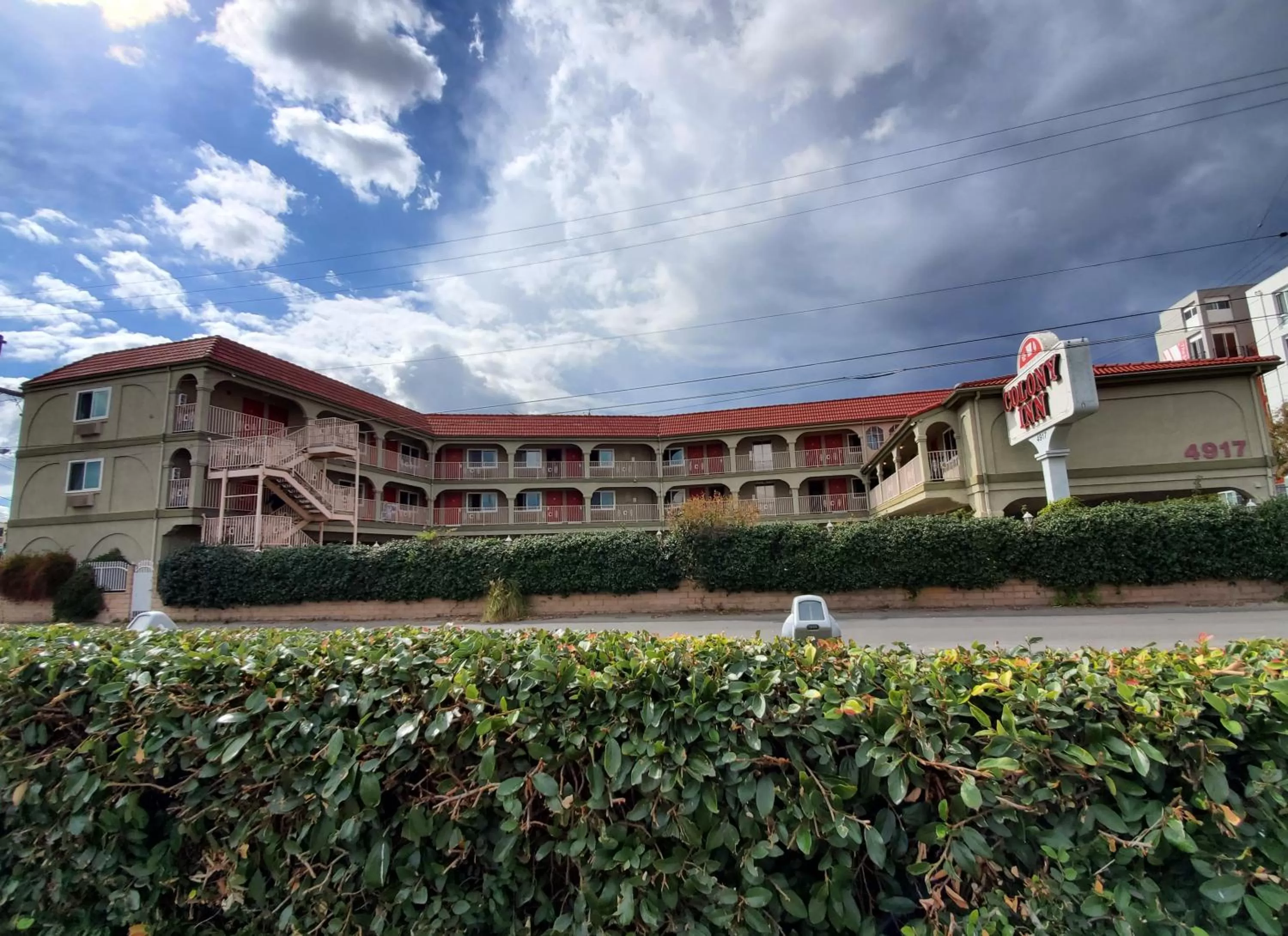 Property building in Colony Inn