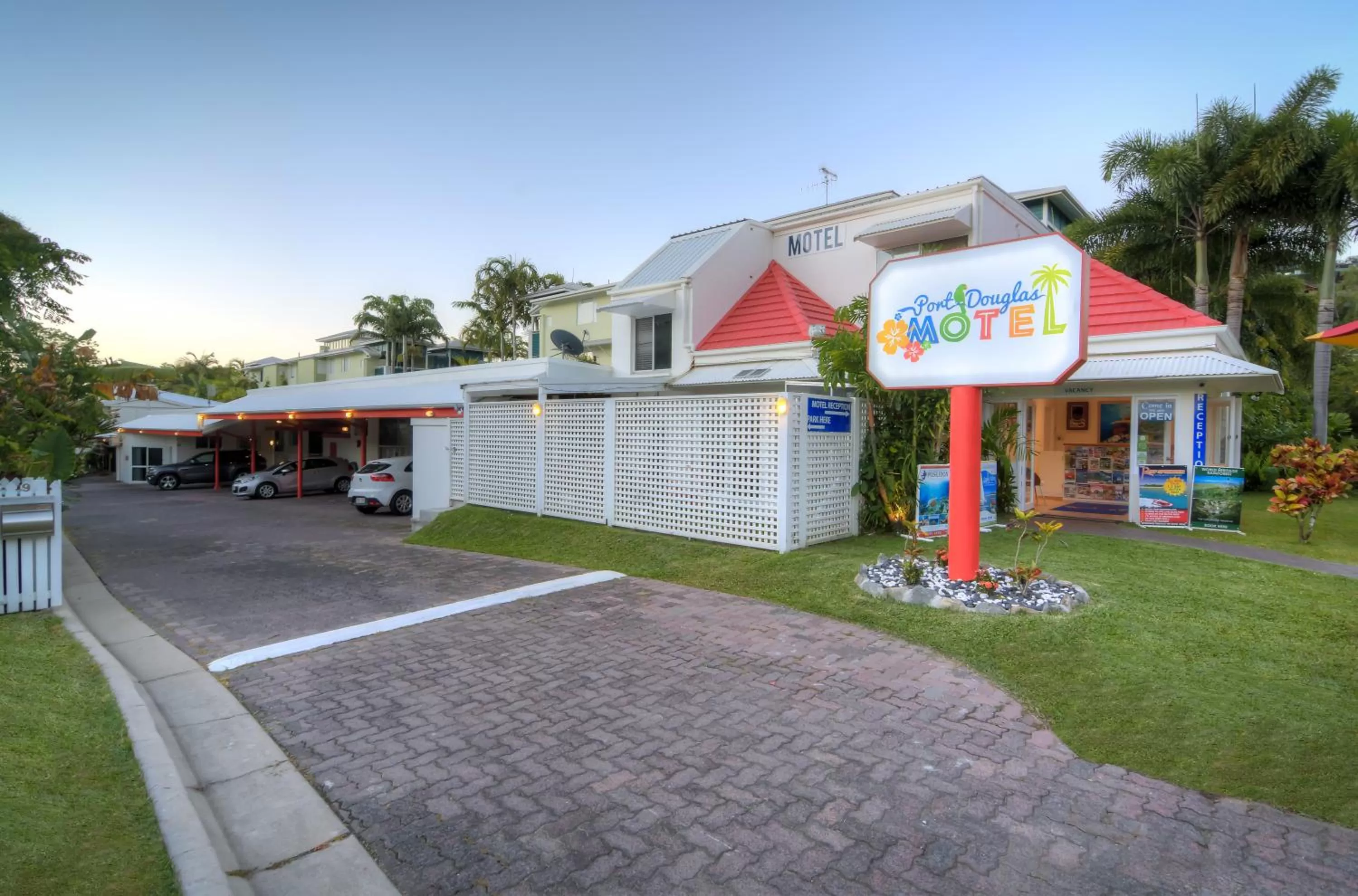 Property building in Port Douglas Motel