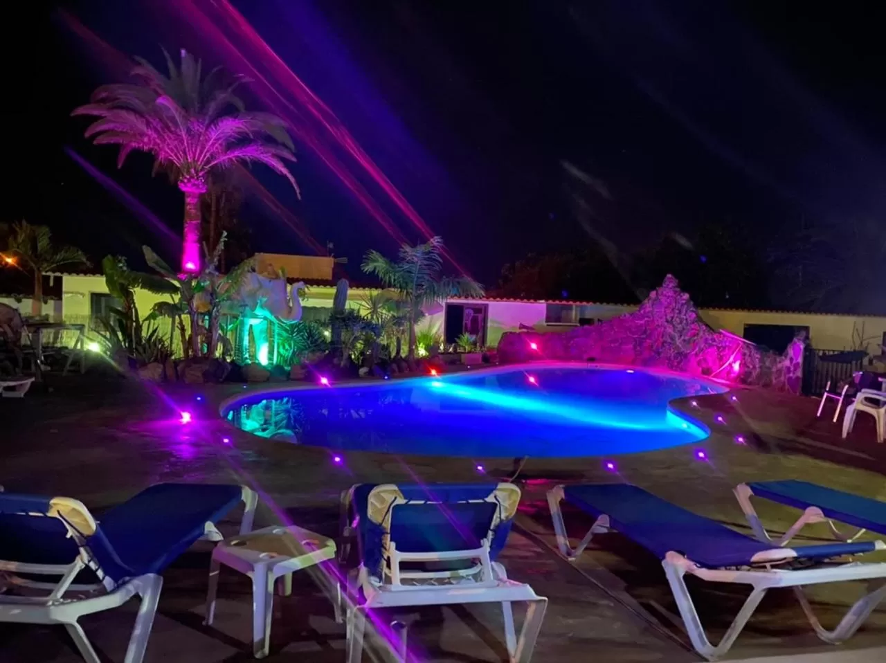 Property building, Swimming Pool in Paraiso villas