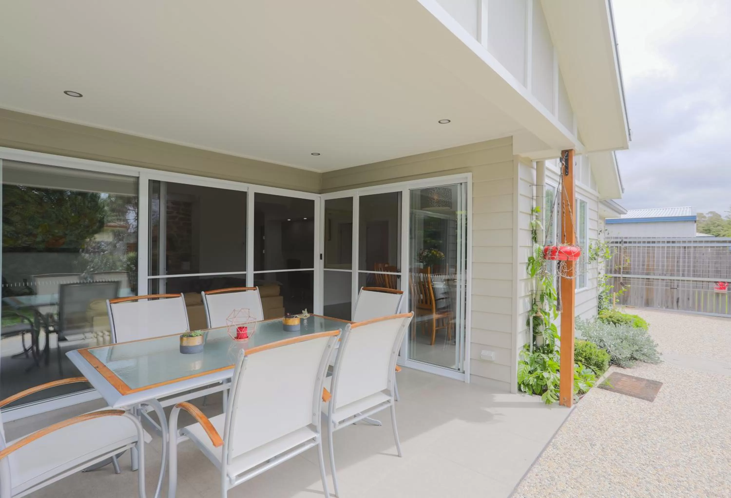 BBQ facilities in Armidale Cottage on Barney - House 2