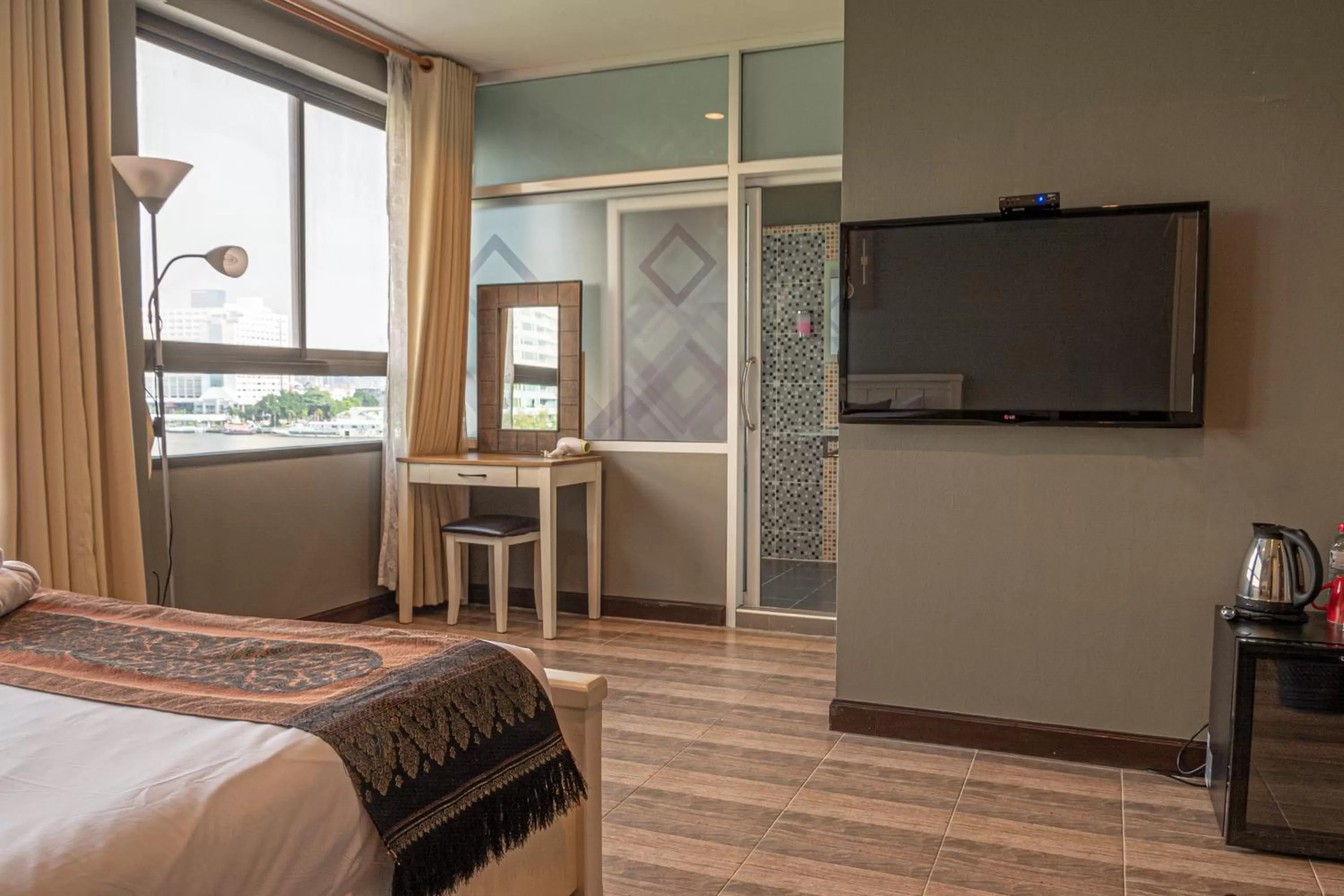 Decorative detail, Bed in Anandpura Riverside Hotel