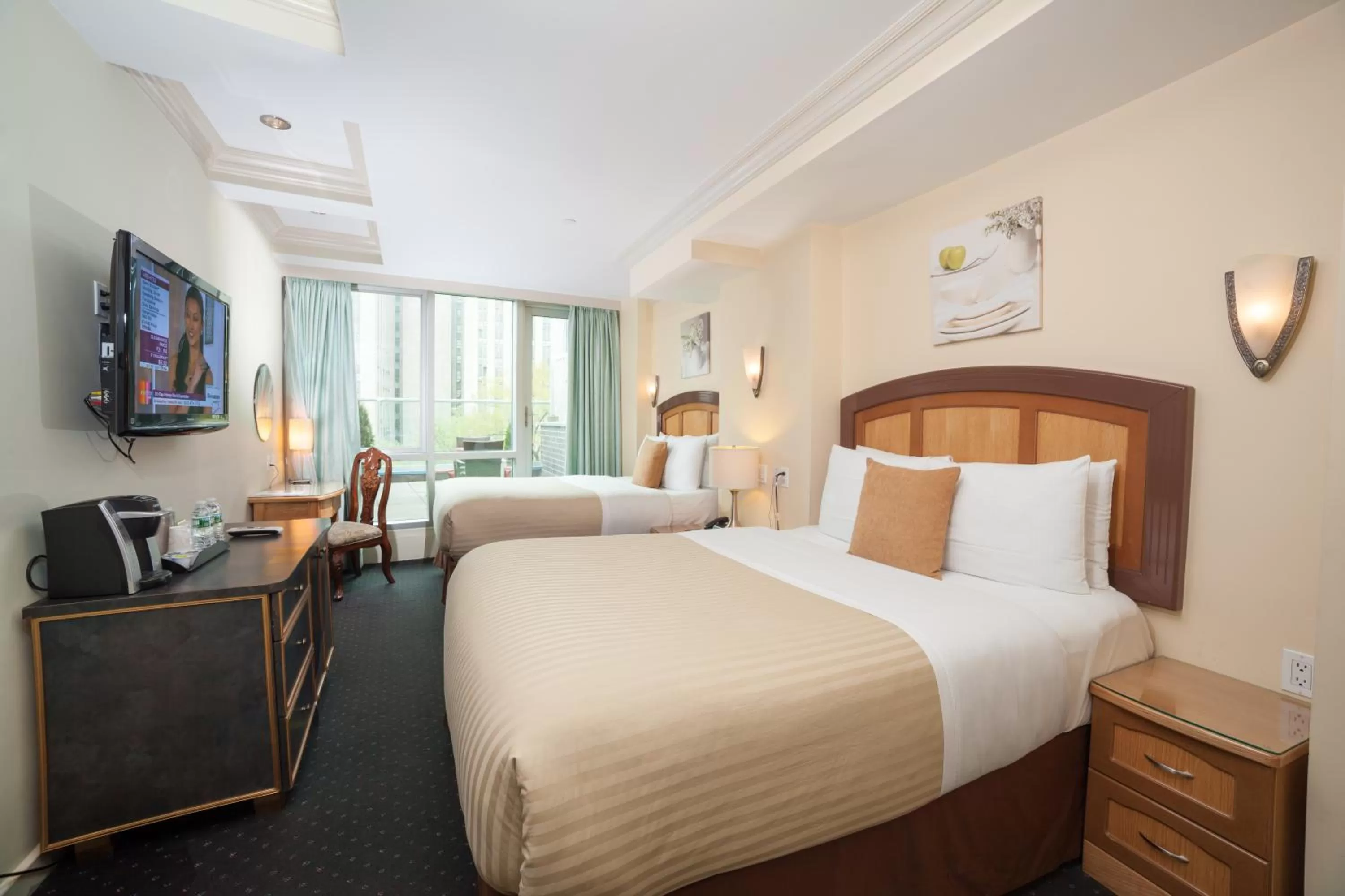 Day, Bed in Hotel Mulberry