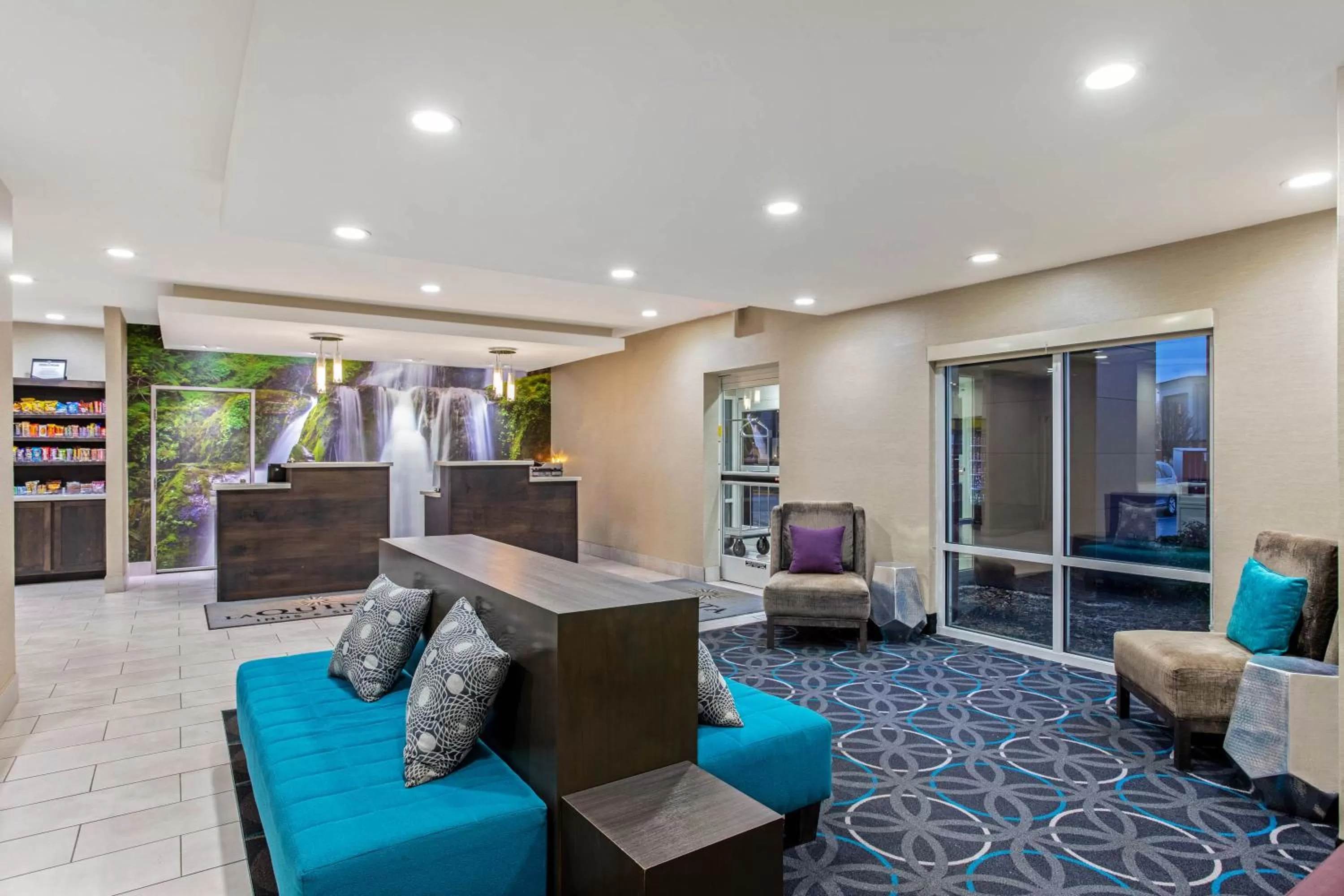 Lobby or reception in La Quinta by Wyndham Hopkinsville