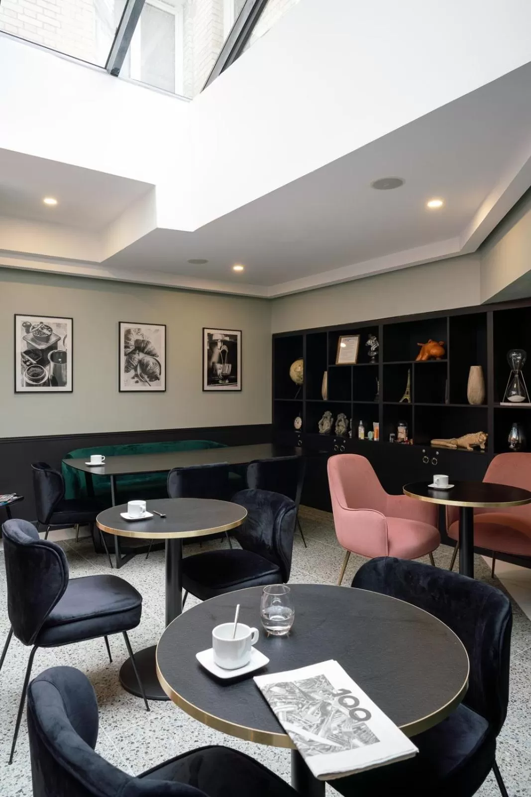 Breakfast in Hôtel 31 - Paris Tour Eiffel