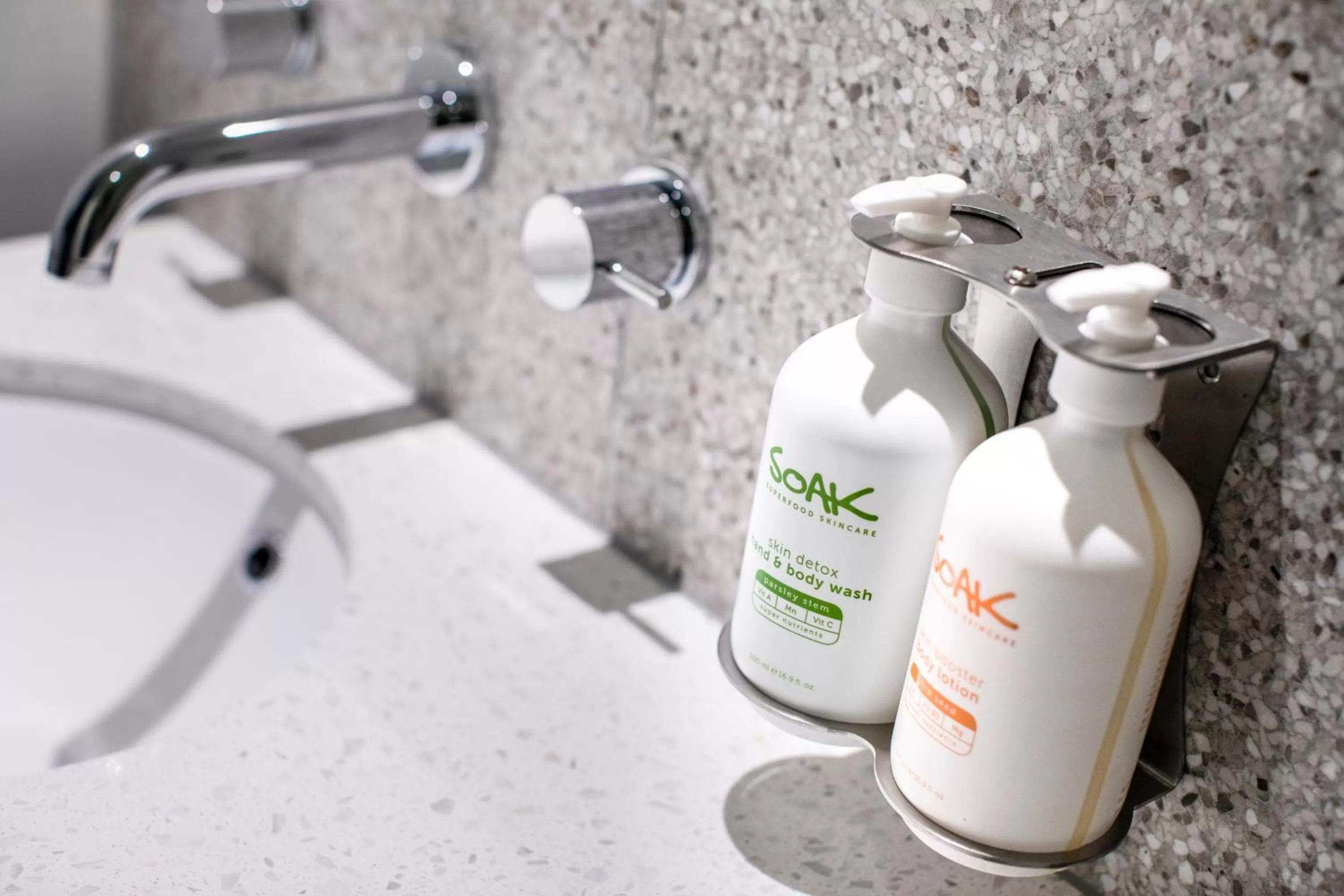 Photo of the whole room in Holiday Inn Werribee by IHG