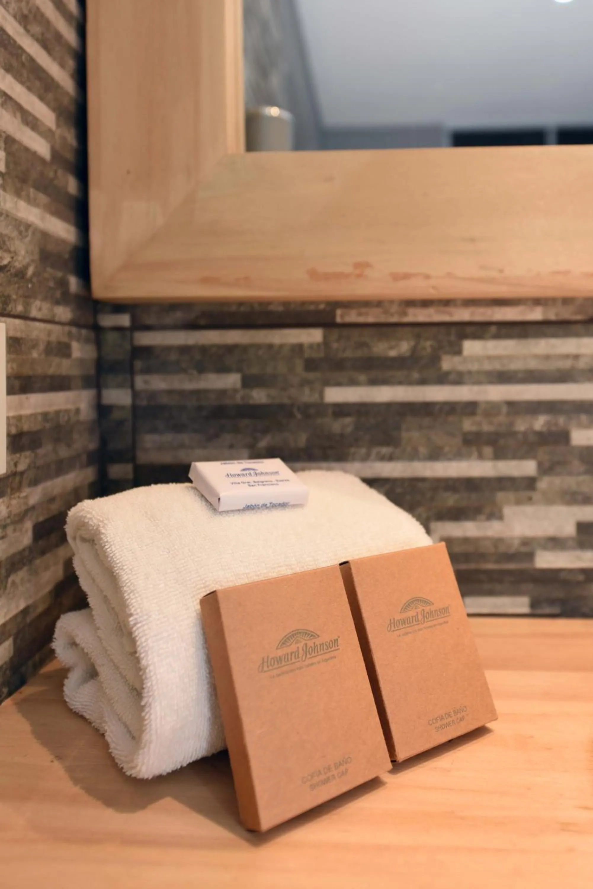 Bed in Howard Johnson Resort & Convention Center Ezeiza