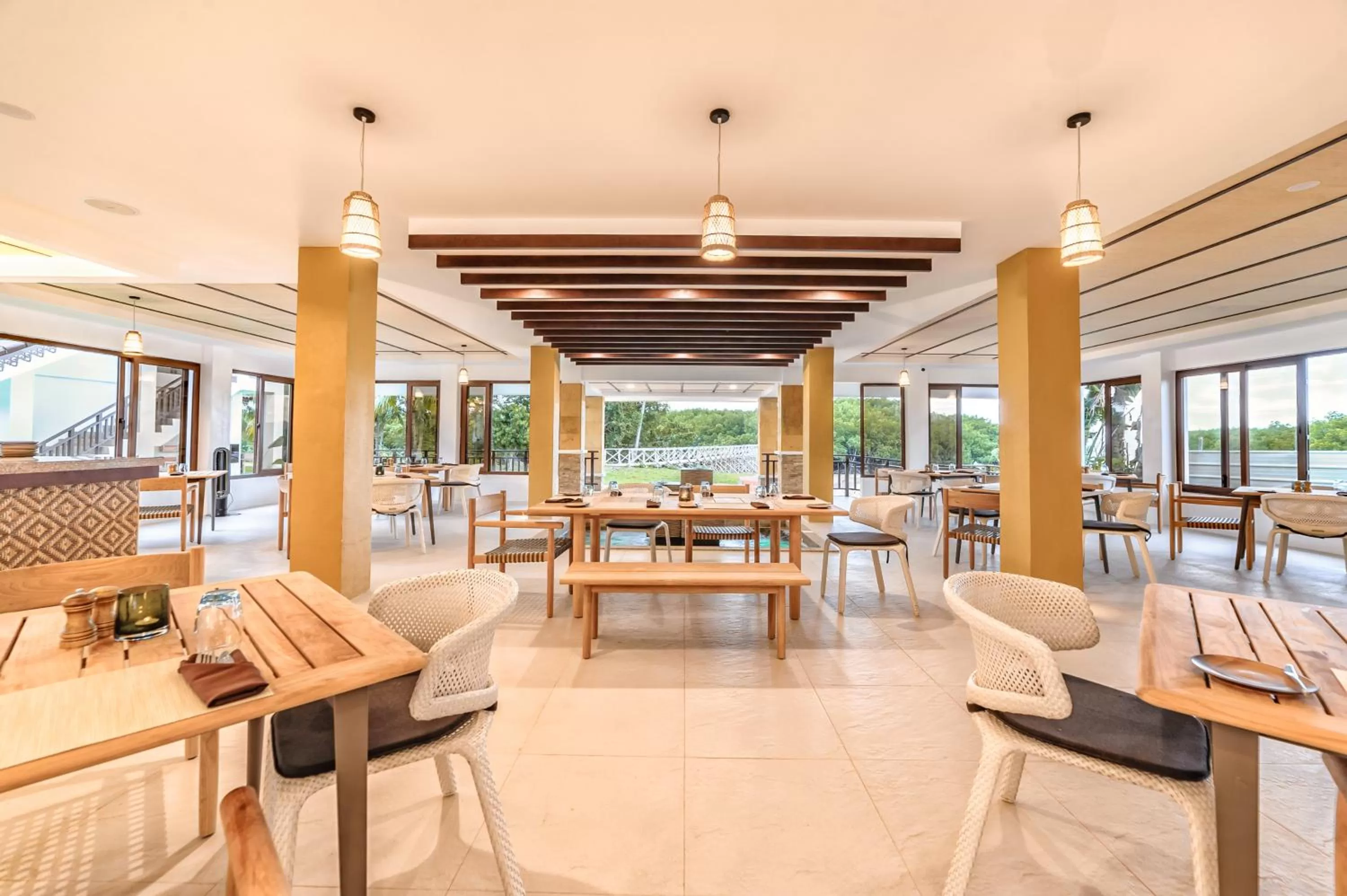 Restaurant/places to eat in North Zen Villas