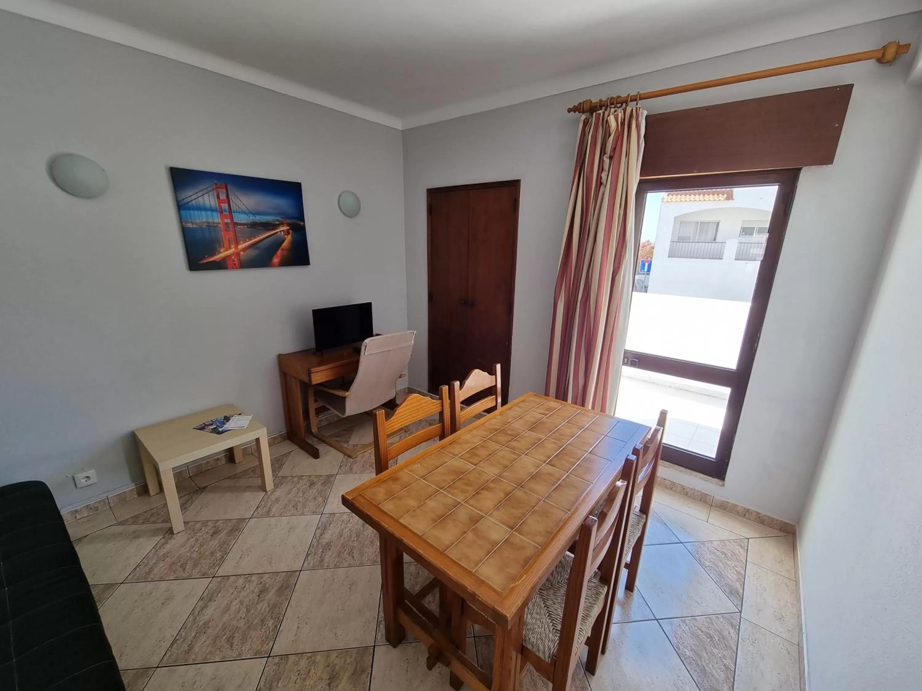 Cerro Atlantico by Umbral