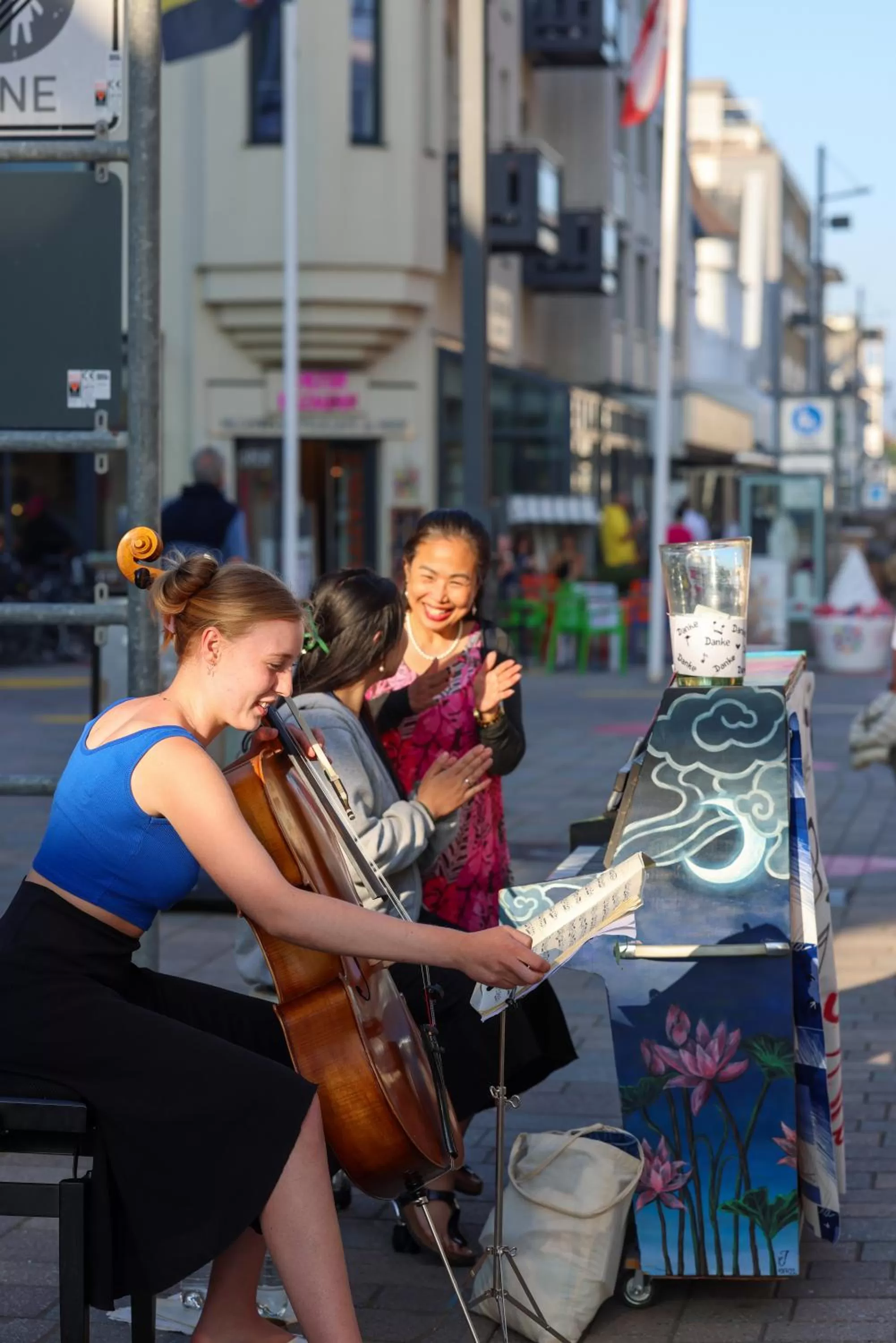 Entertainment in Mimosa Hotel