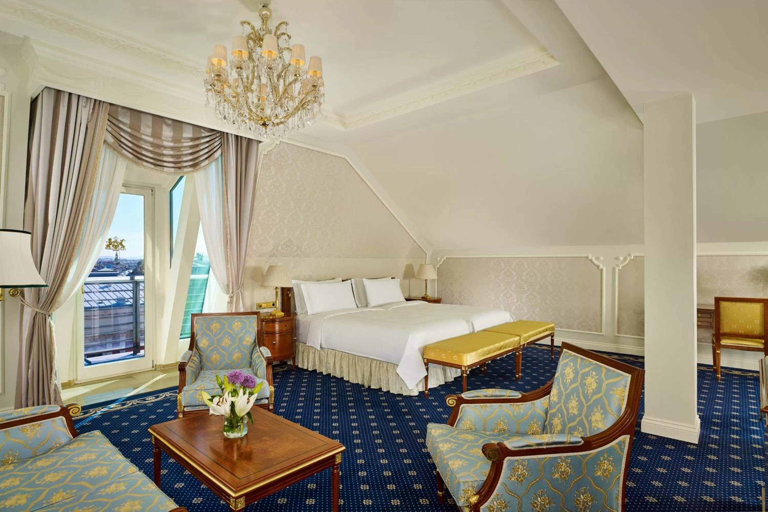 Photo of the whole room, Bed in Hotel Imperial, a Luxury Collection Hotel, Vienna
