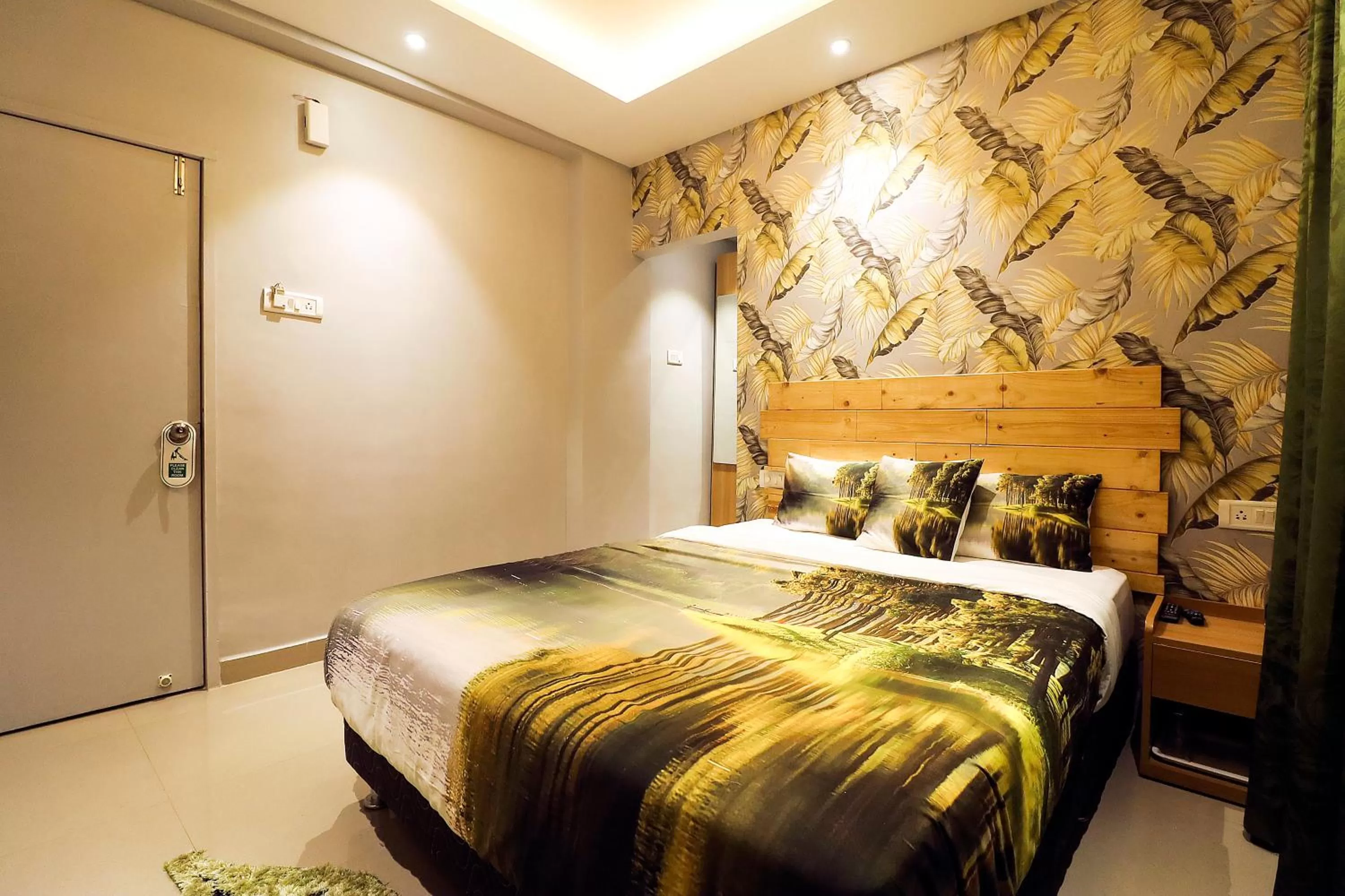 Bed in Hotel Greek Glory