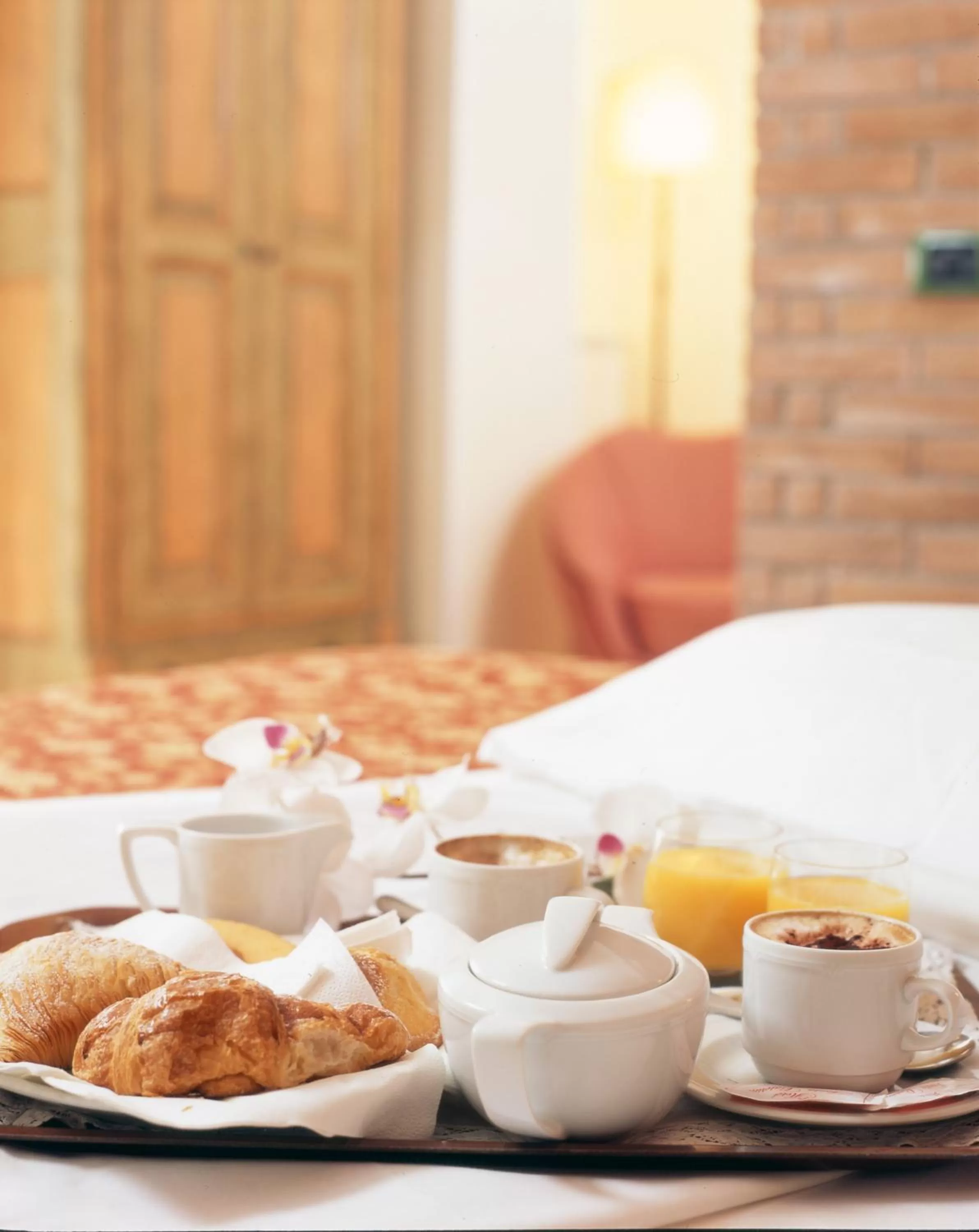 Kitchen or kitchenette, Breakfast in Santa Caterina