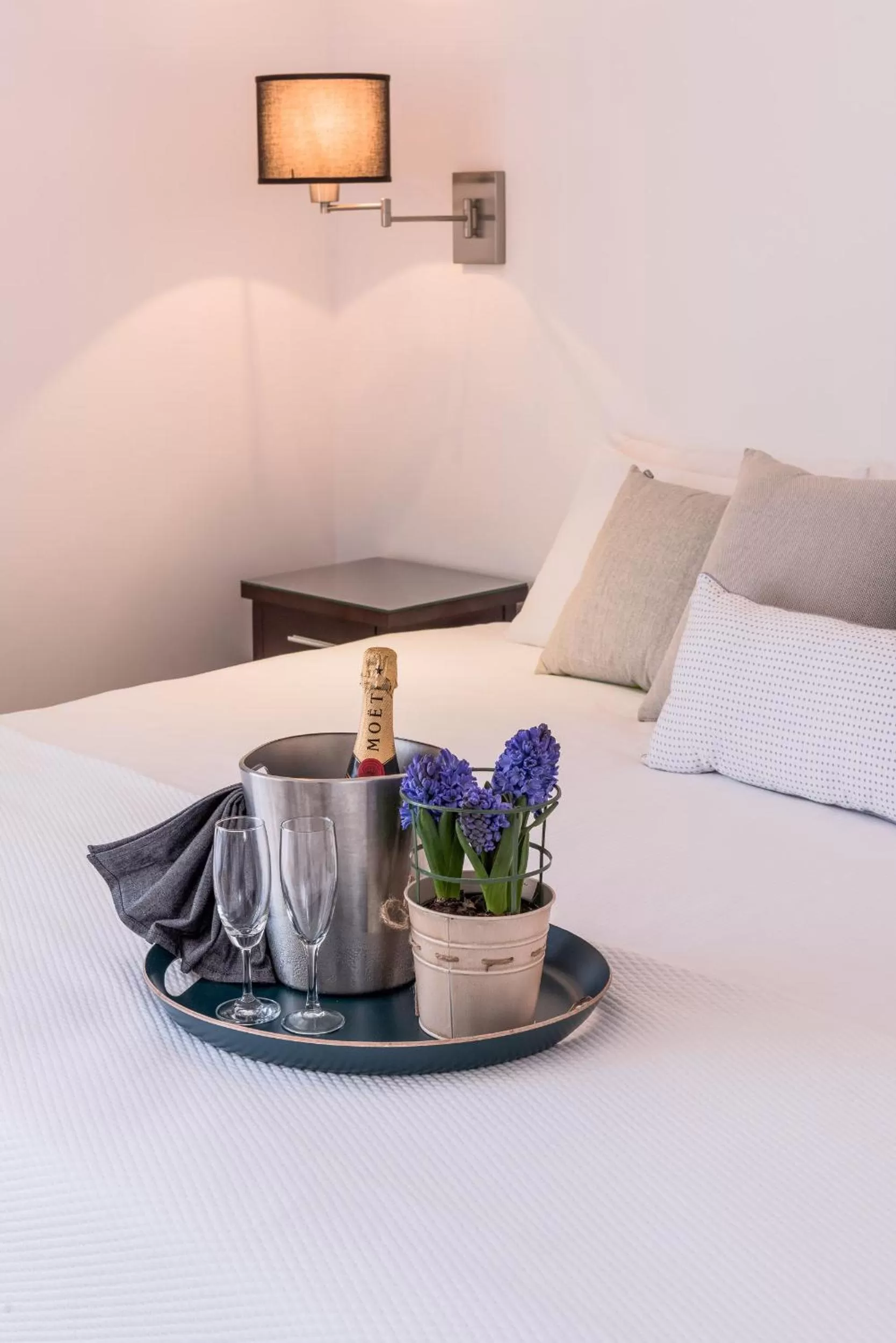 Bed in Fino Hotel & Suites