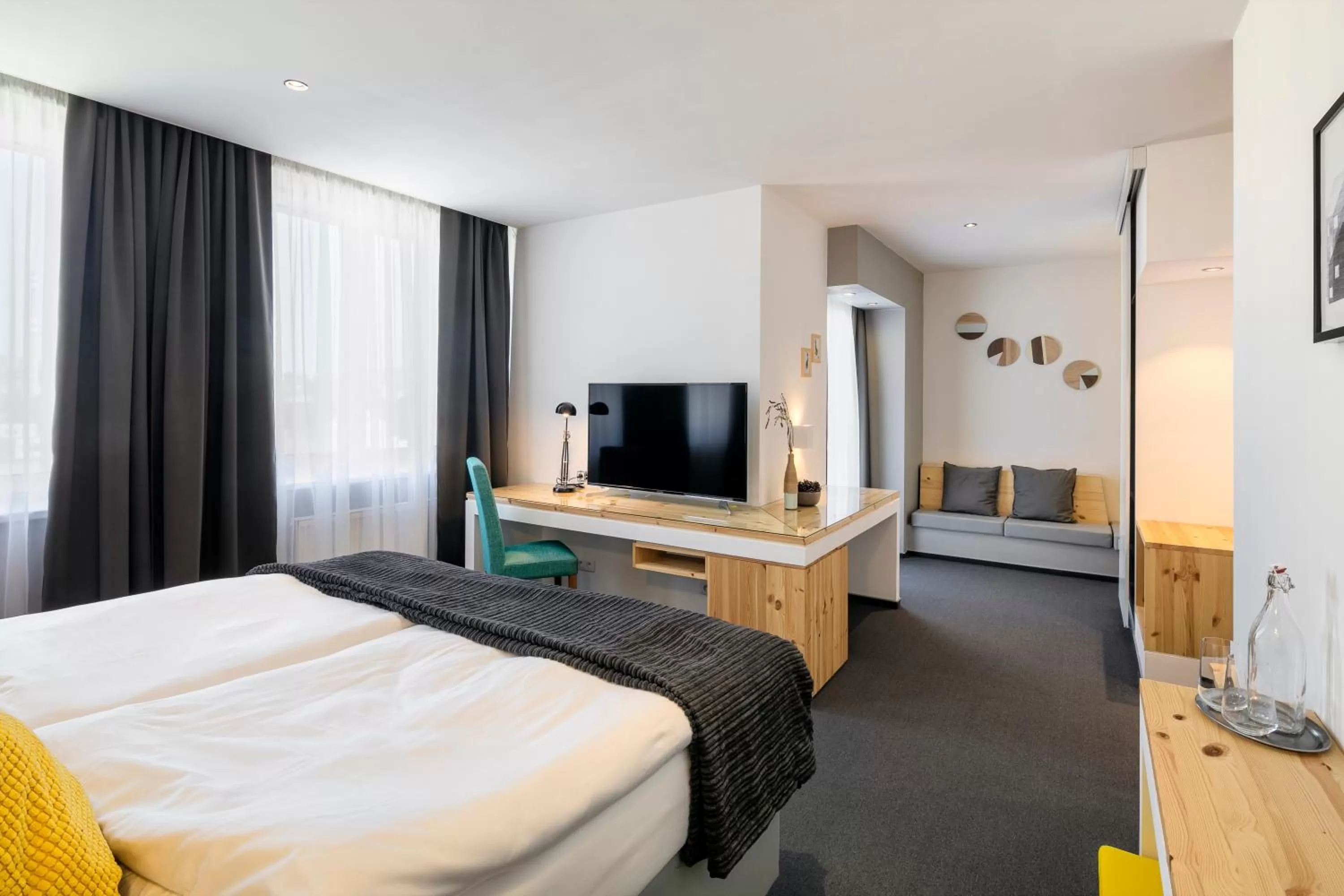 Bedroom, TV/Entertainment Center in Pytloun Imperial Design Suites