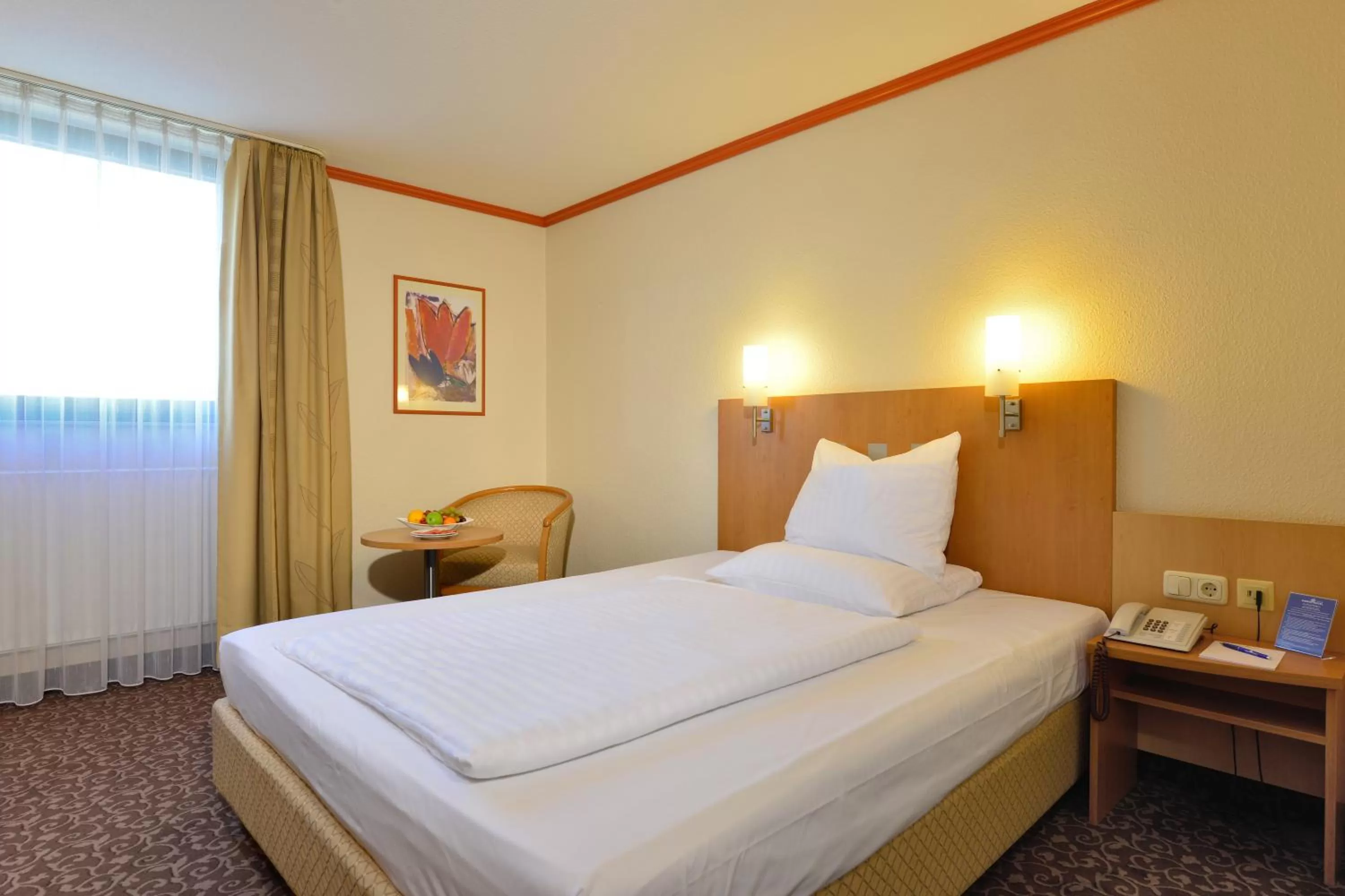 Photo of the whole room, Bed in PLAZA INN Leonberg