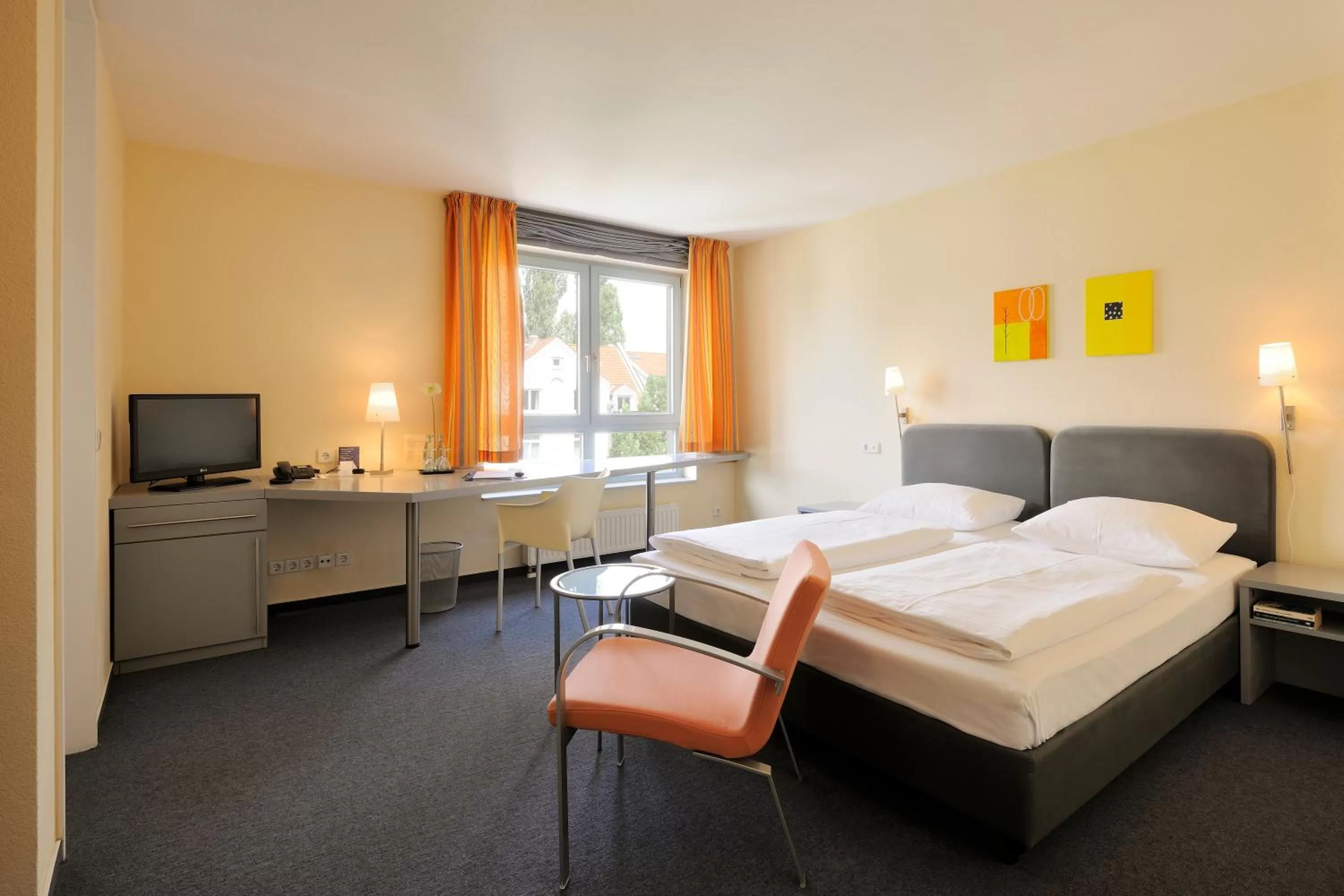 Bed in Werkhof Hotel