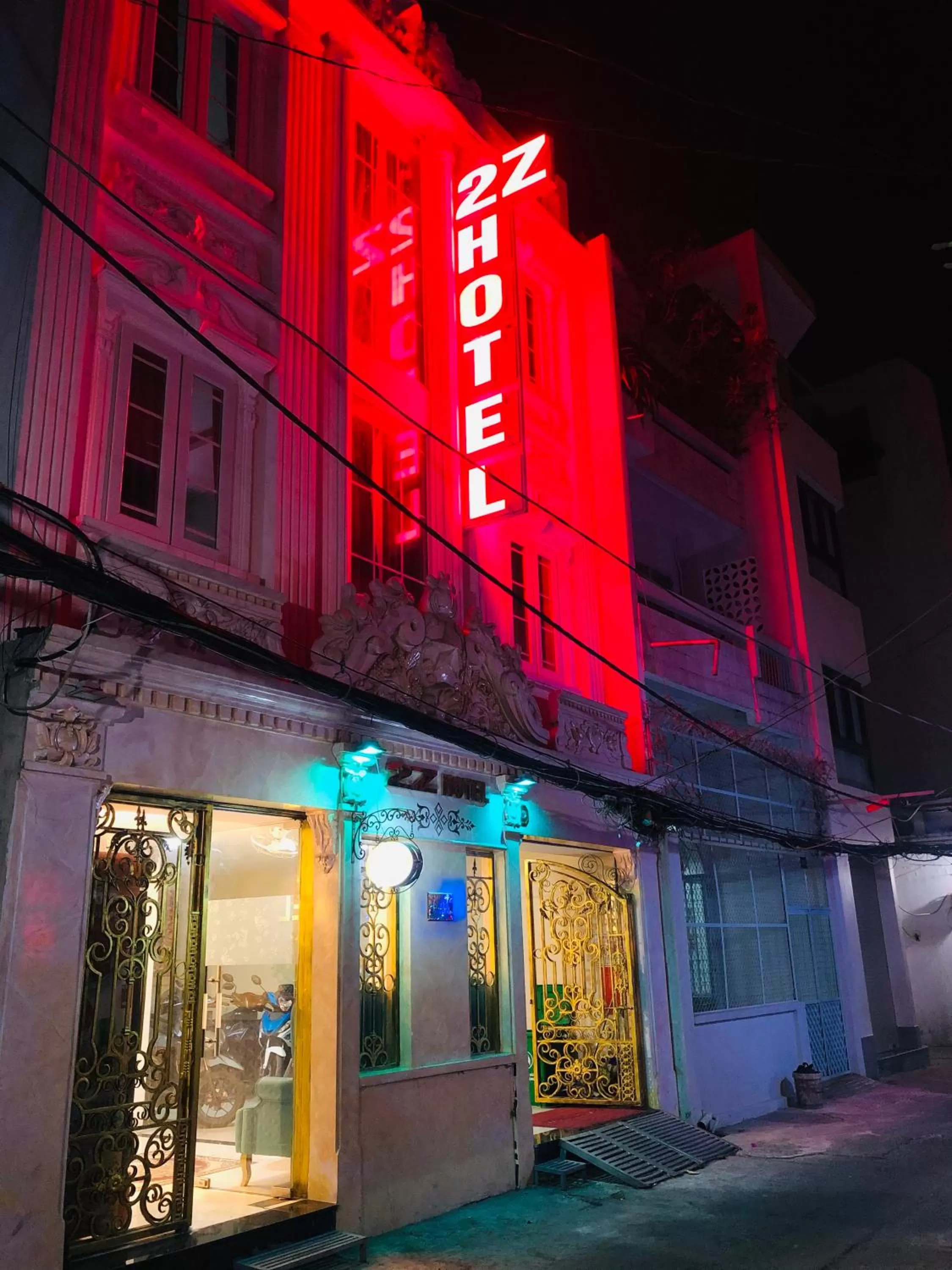 Property building in 2Z Hotel- 149 Lê Thị Riêng