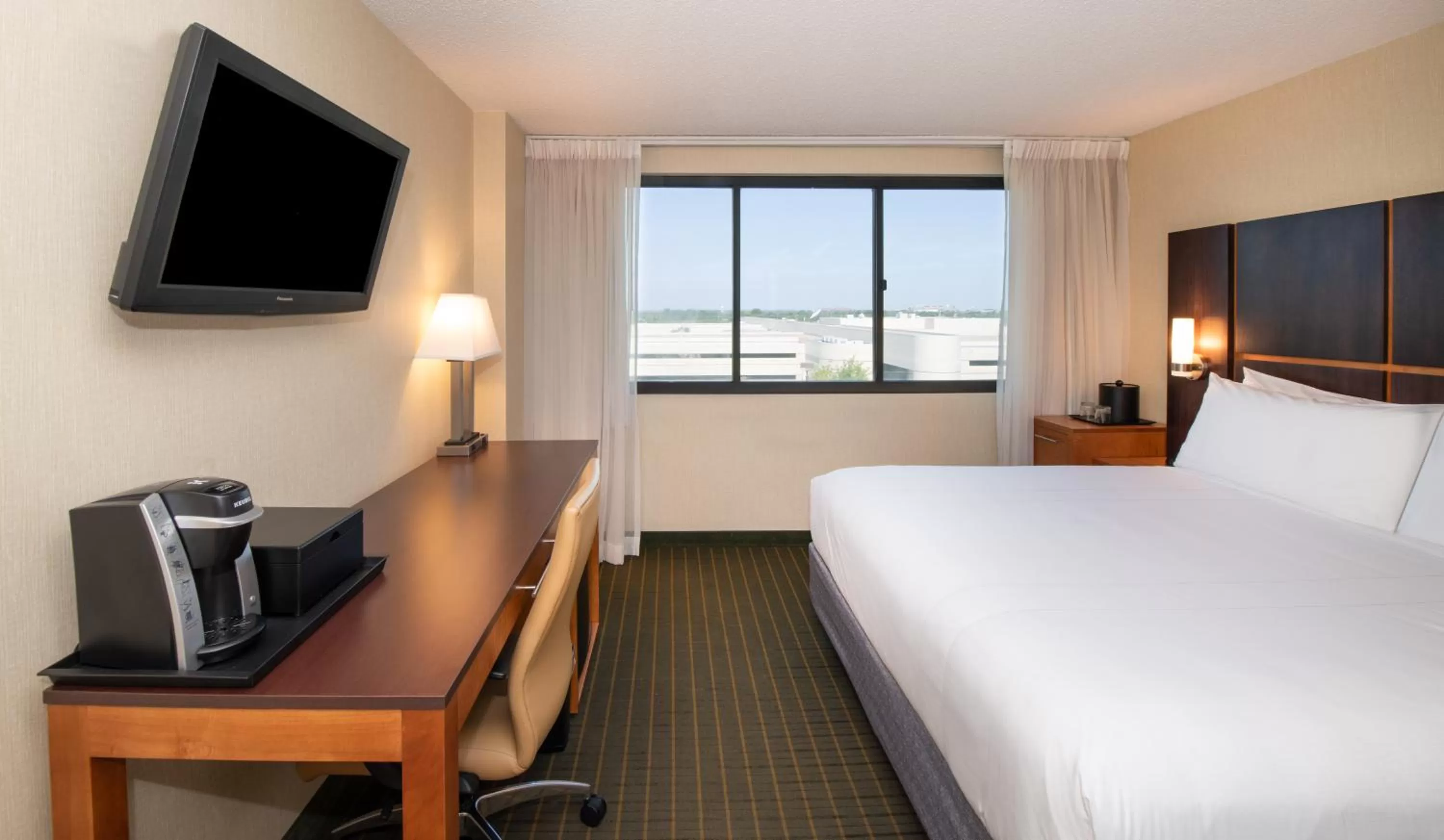 Bed in NCED Conference Center & Hotel