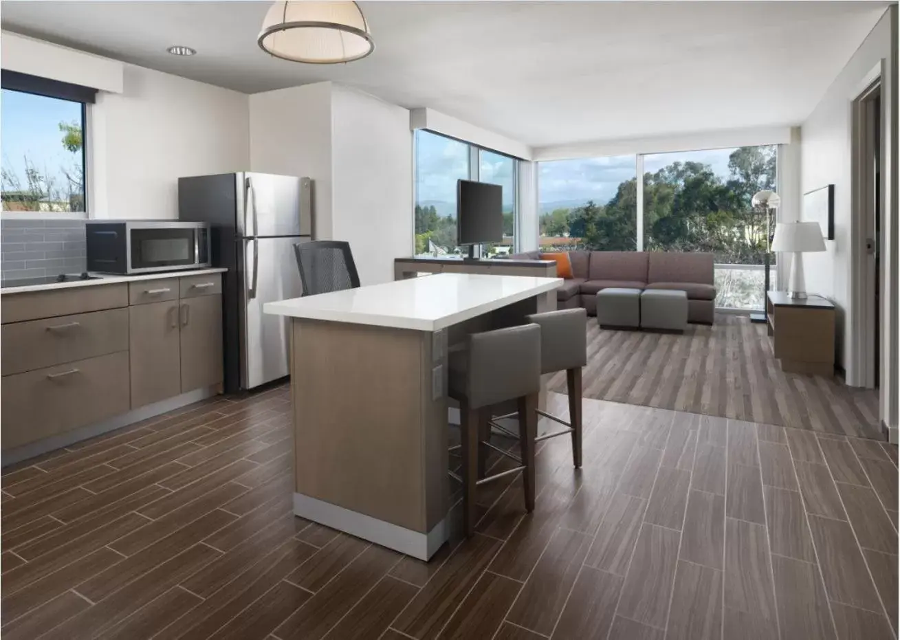 One-Bedroom Specialty King Suite with Kitchen and Sofa Bed - Disability Access in Hyatt House San Jose Airport One-Bedroom Specialty King Suite with Kitchen and Sofa Bed - Disability Access in Hyatt House San Jose Airport